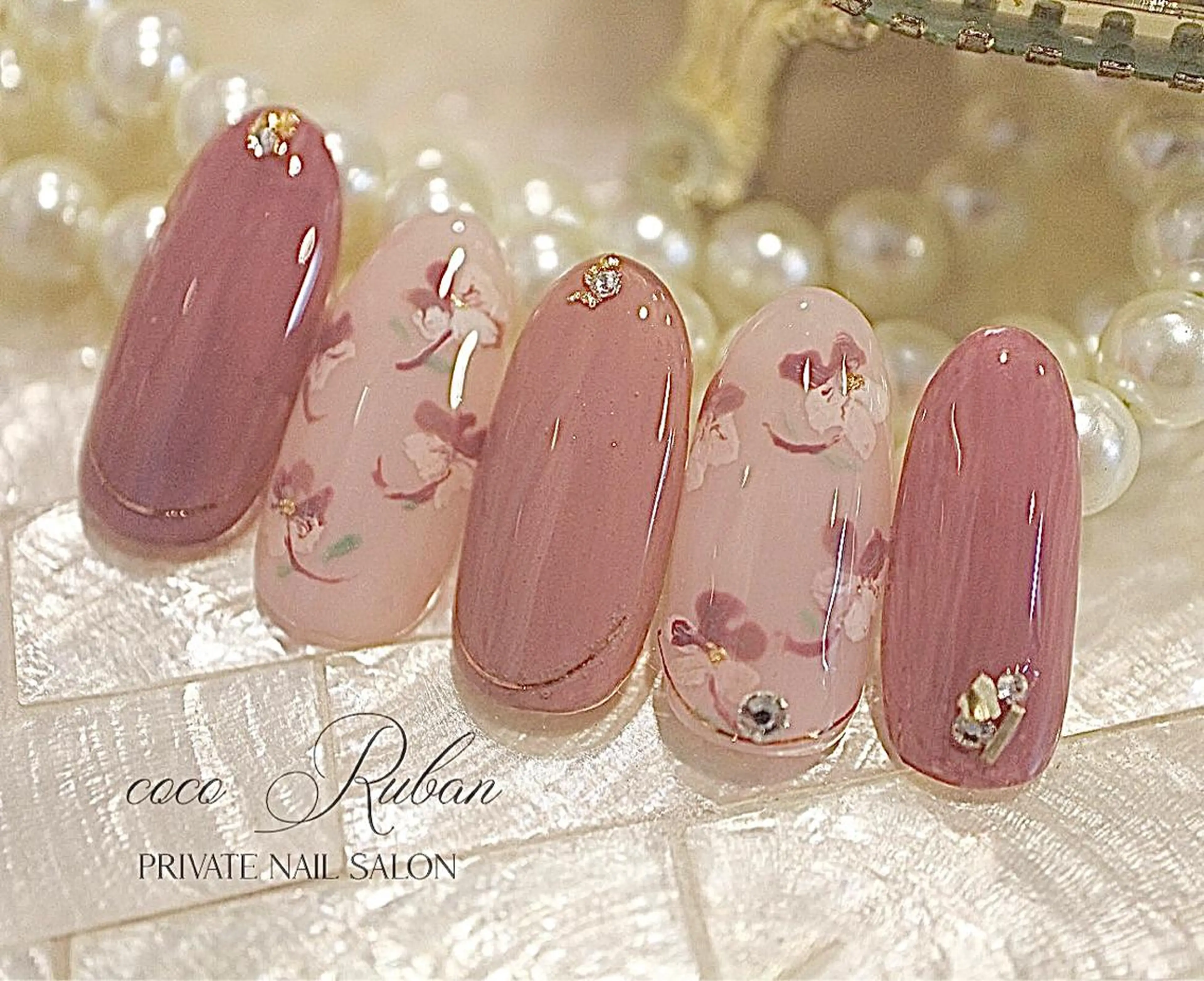 ネイル 自爪育成ネイルサロン ココリュバンのネイルデザイン