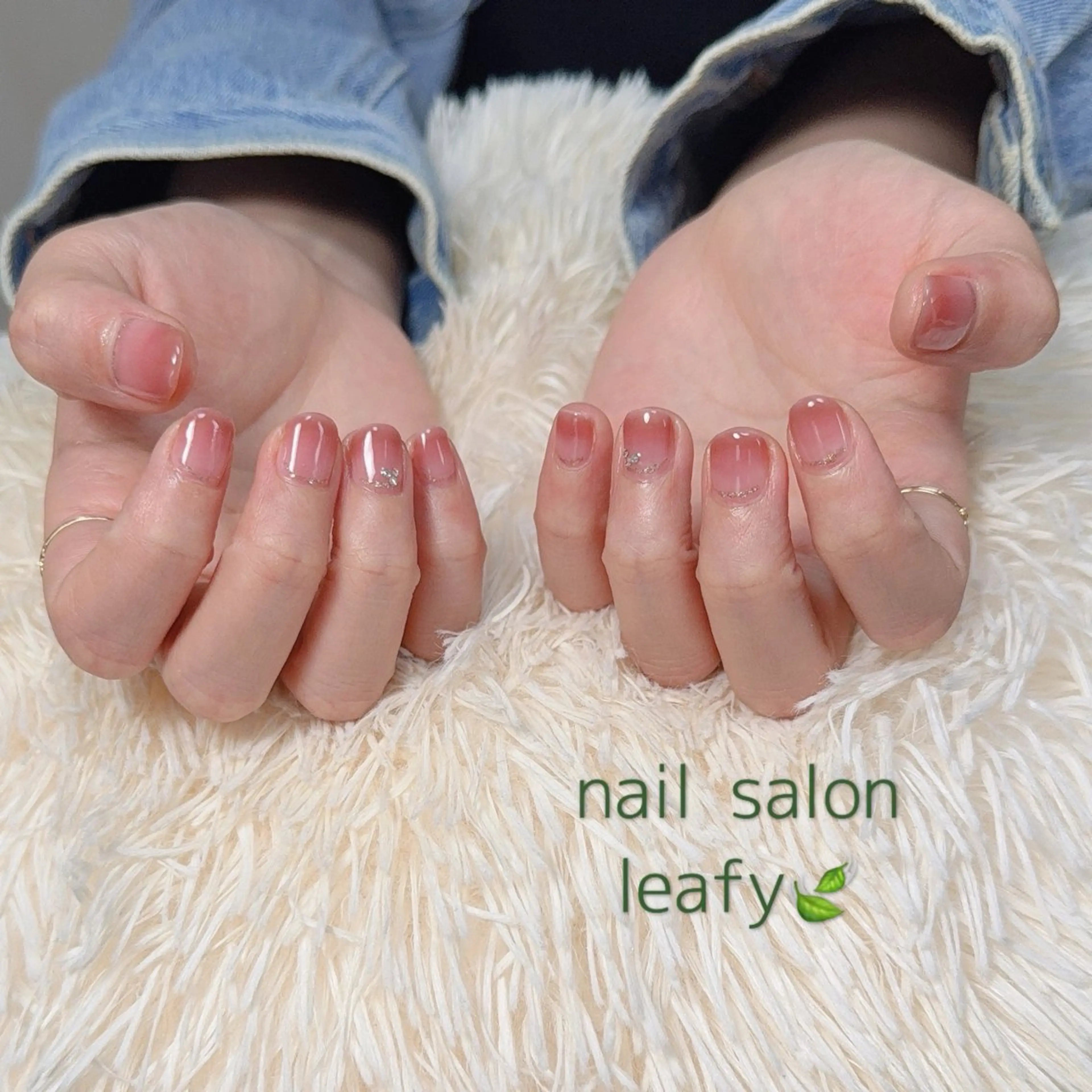 ネイル シンプルネイル ネイルサロン leafyのネイルデザイン