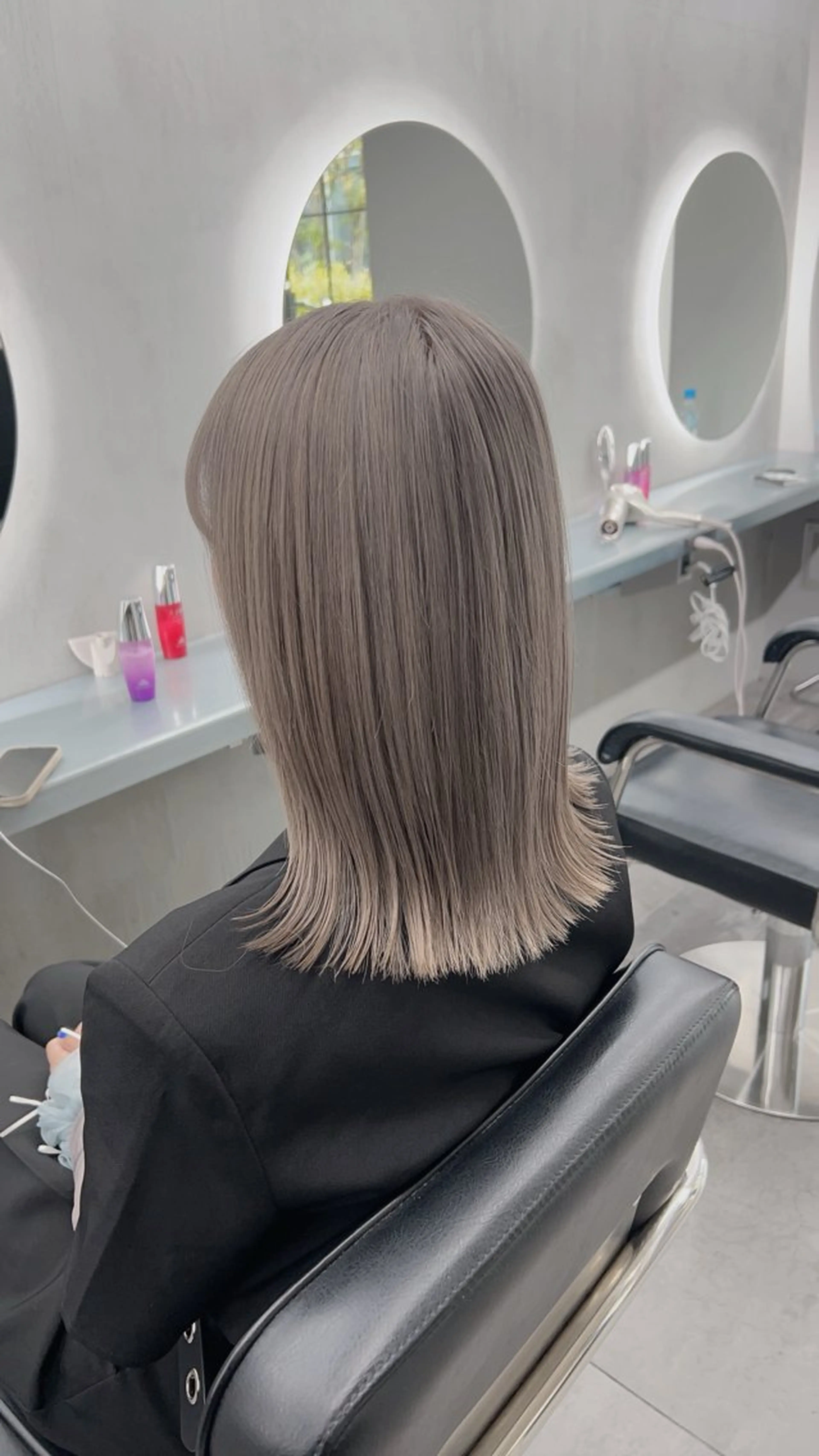 ロング カラー ヘアカラー トリートメント グレージュ♡ベージュ ♡MA/表参道のヘアスタイル