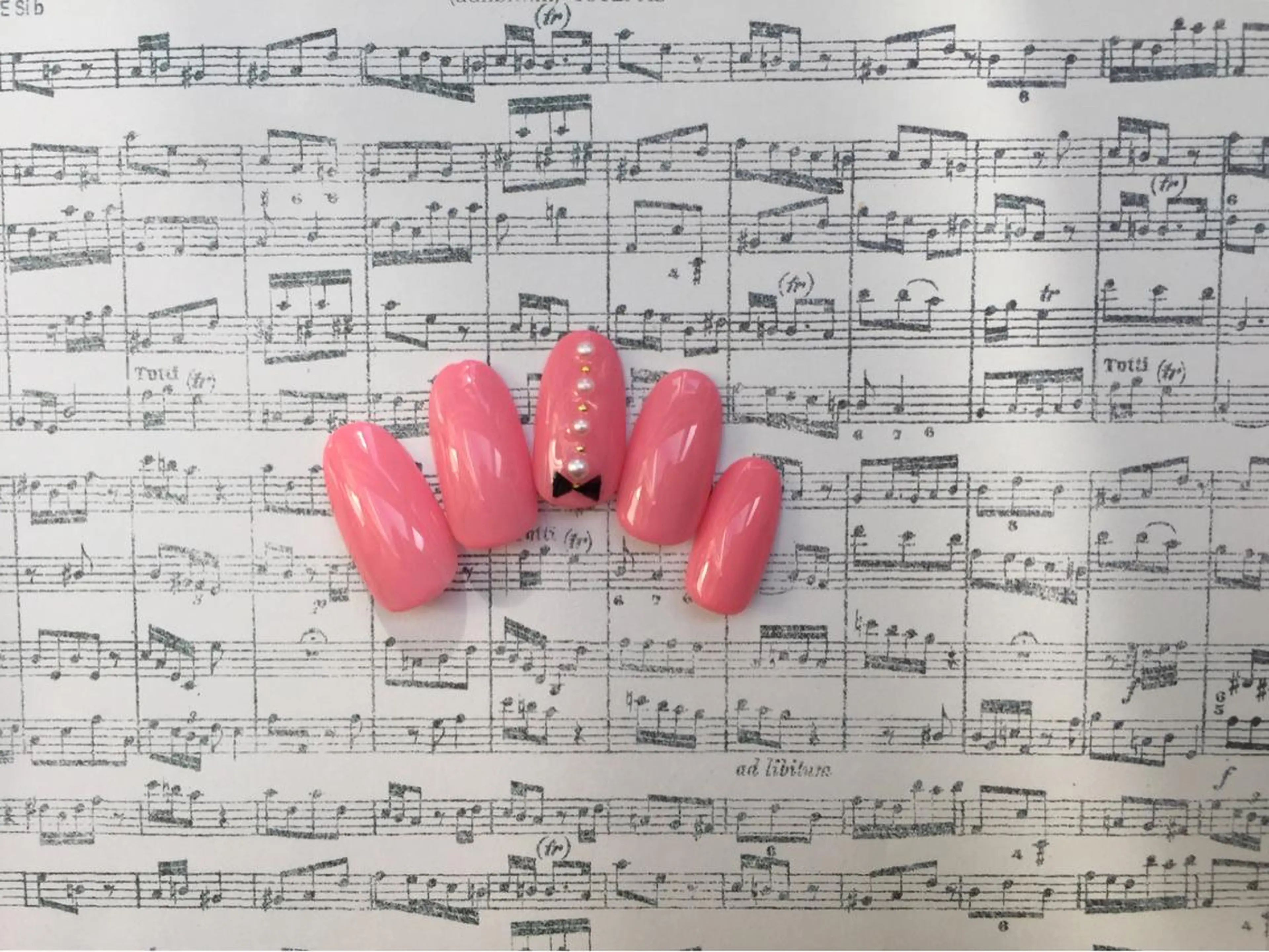 ネイル モナンジュ マツパ・眉毛専門のマツエク・マツパデザイン