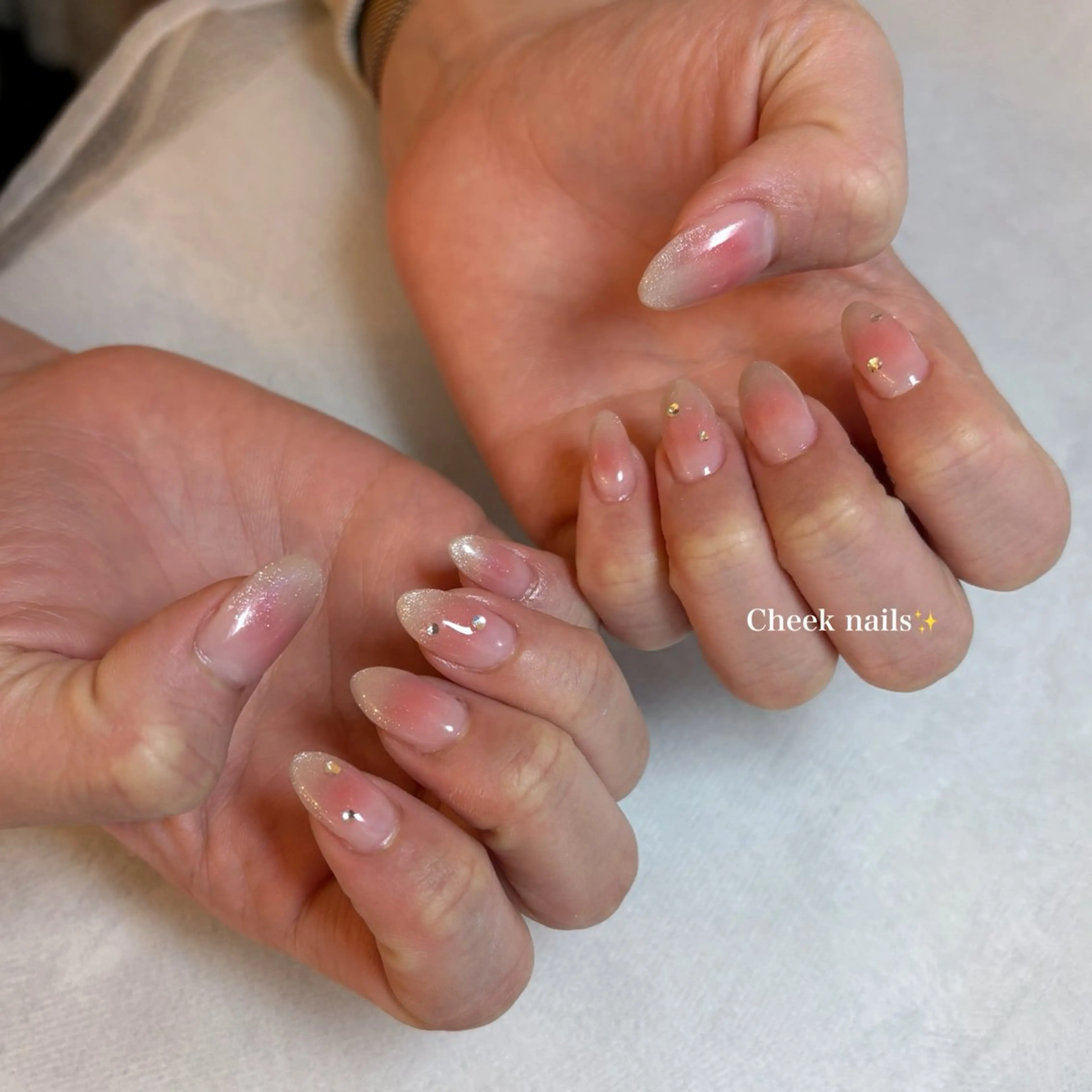 ネイル チークネイル Rich+nail Mayuのネイルデザイン