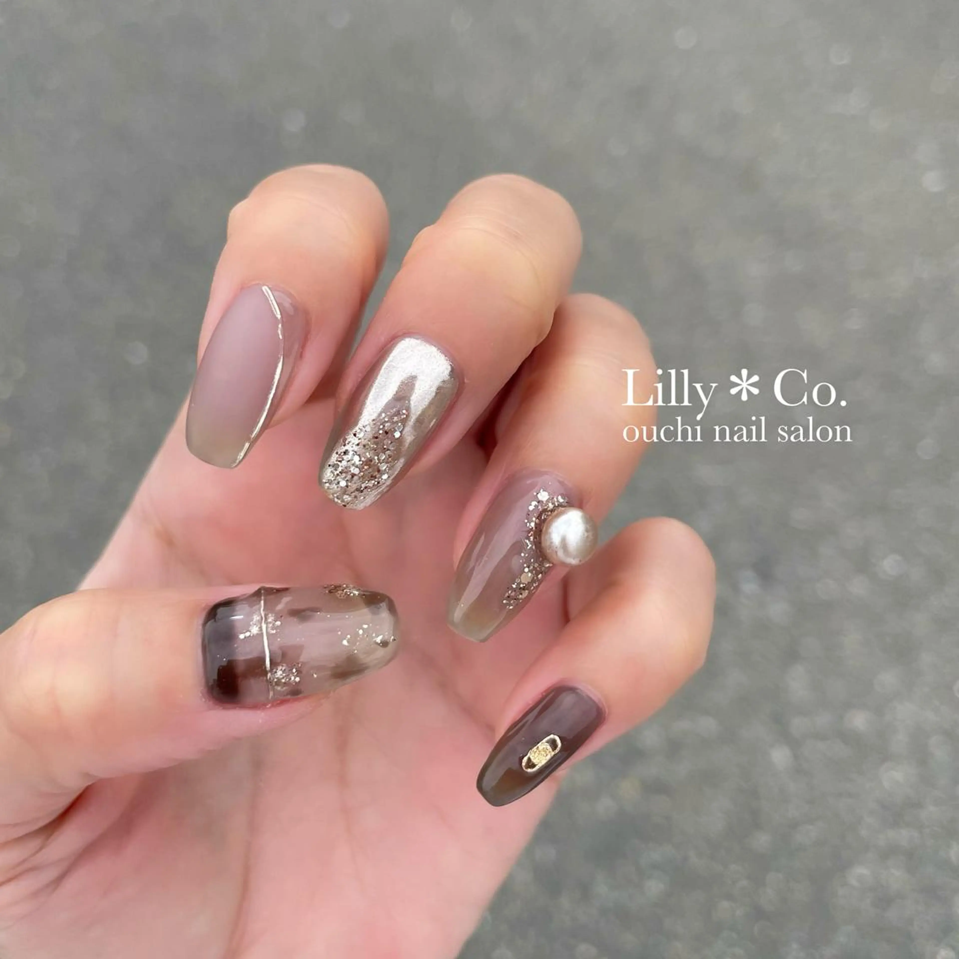 ネイル ハンドネイル ハンドケア Lilly Co.のネイルデザイン