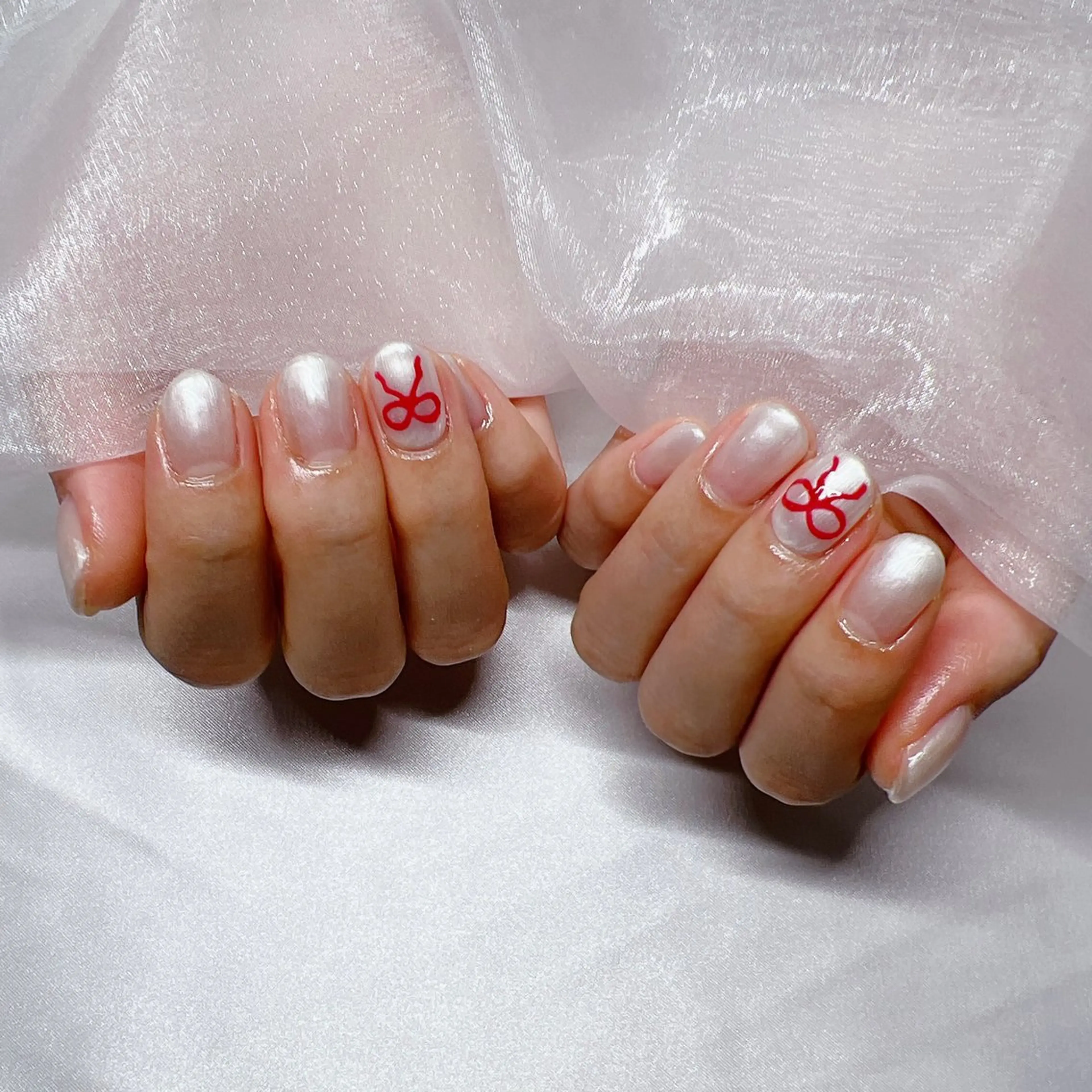 ネイル ジェルネイル 韓国ネイル ラメ(グリッター) マグネットネイル 持ち込み ハンドネイル nail salon Rewardのネイルデザイン