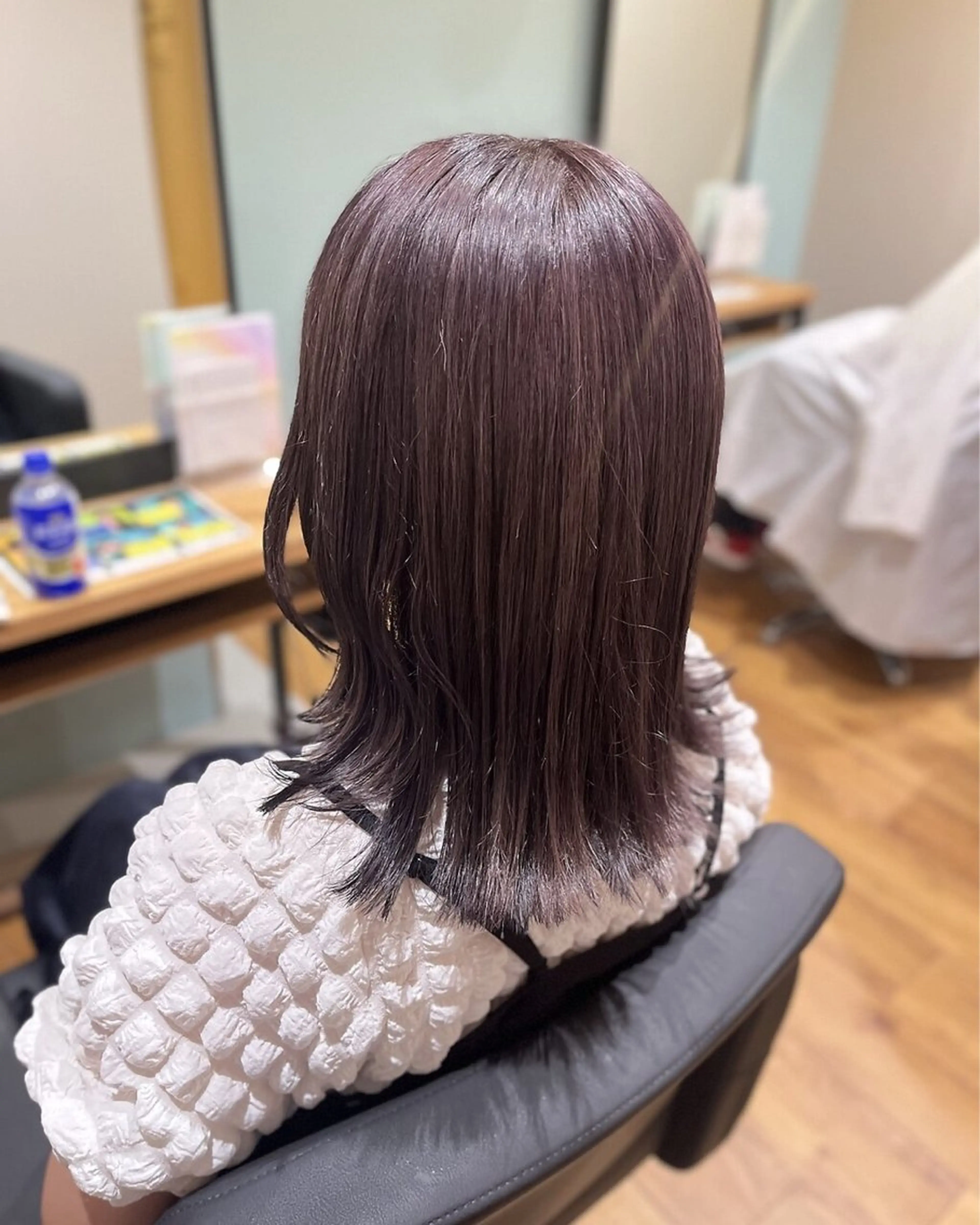 カラー 西原 愛紗のヘアスタイル