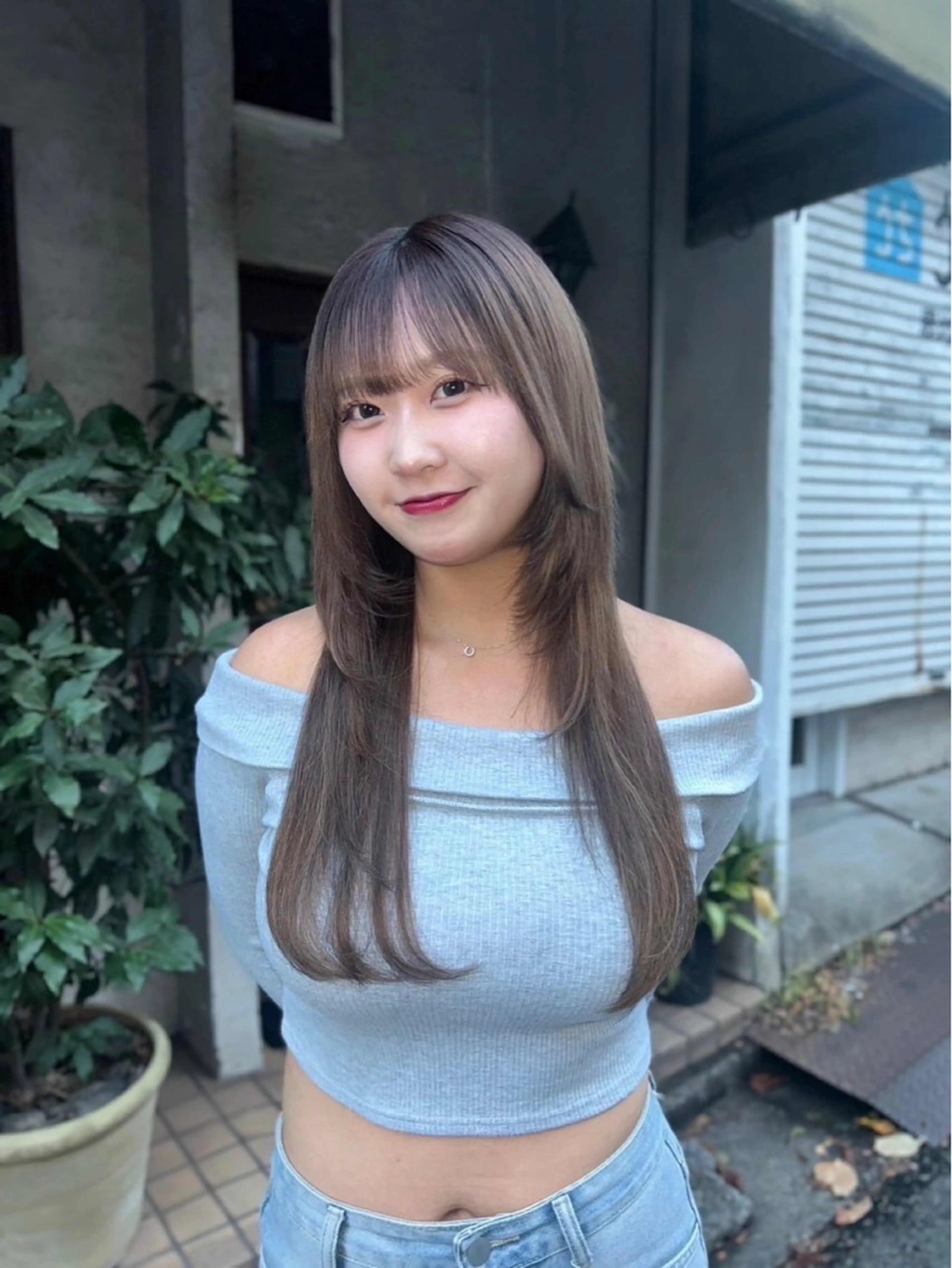 ロング レイヤーカット Ogane Mikotoのヘアスタイル