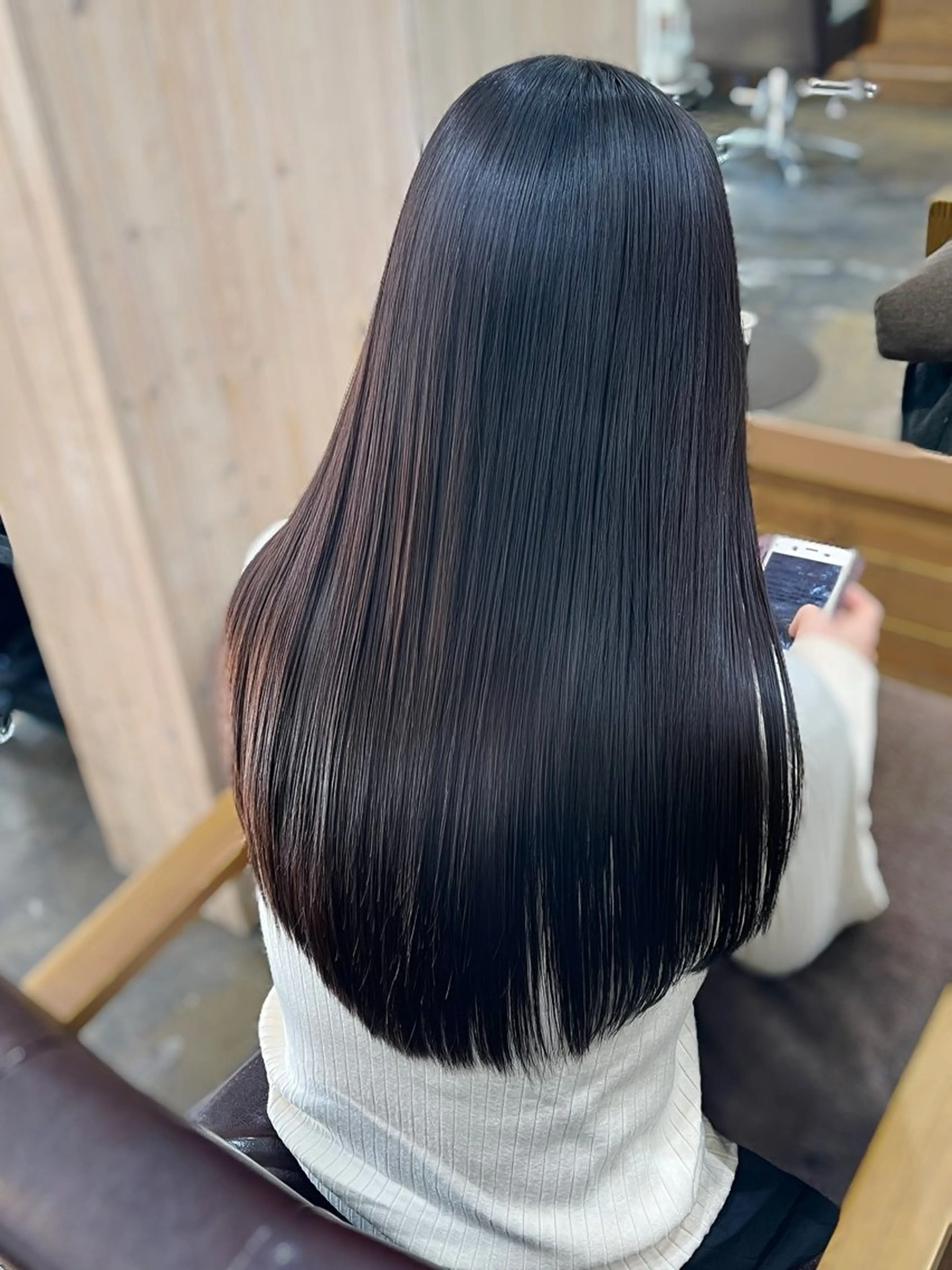 ロング トリートメント ヘアセット 髪質改善✨艶髪✨ レイヤーカット 田畑のヘアスタイル