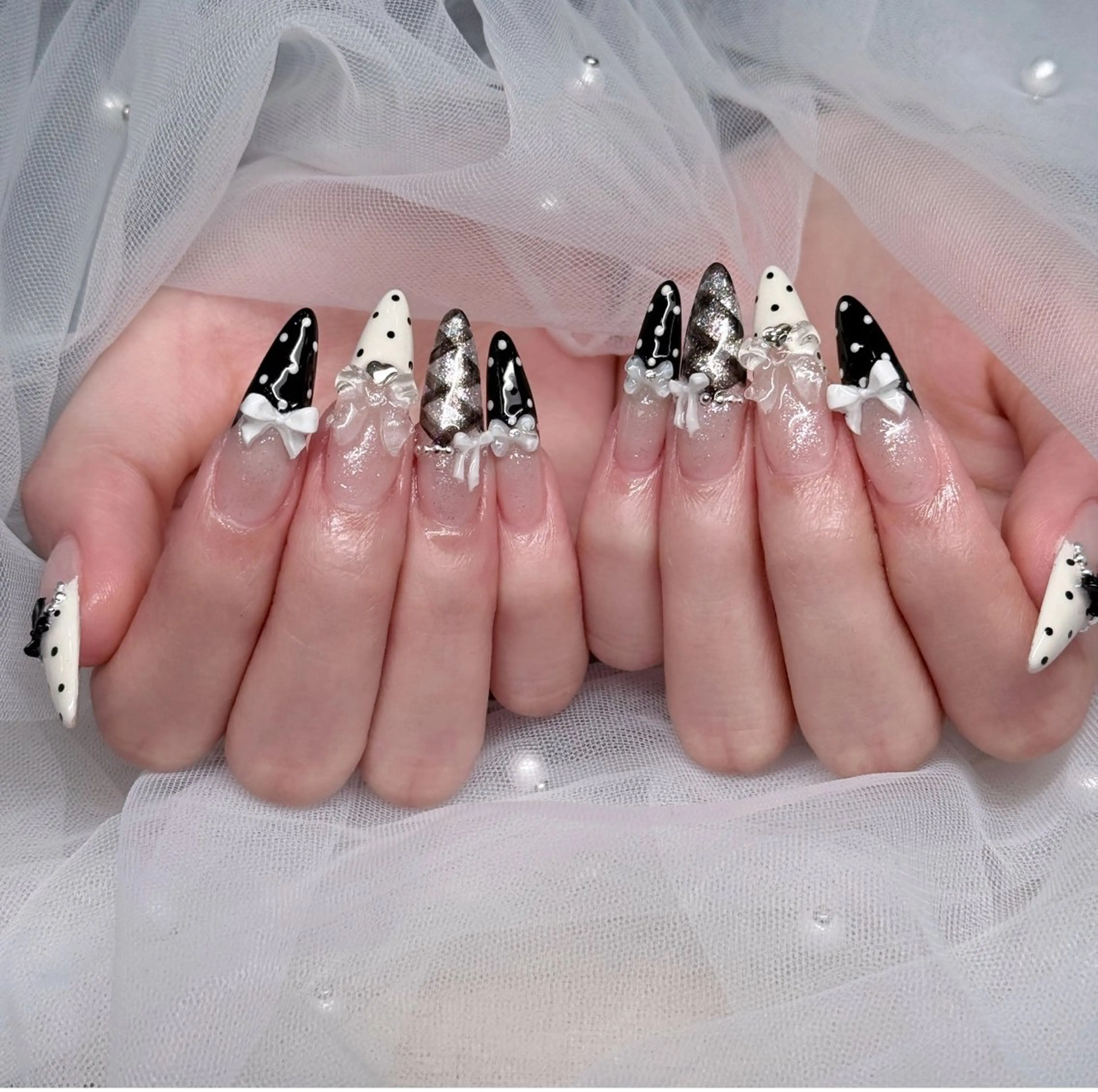 ネイル オーロラネイル ブルー チークネイル フットネイル フレンチネイル ハンドネイル REI レイのネイルデザイン