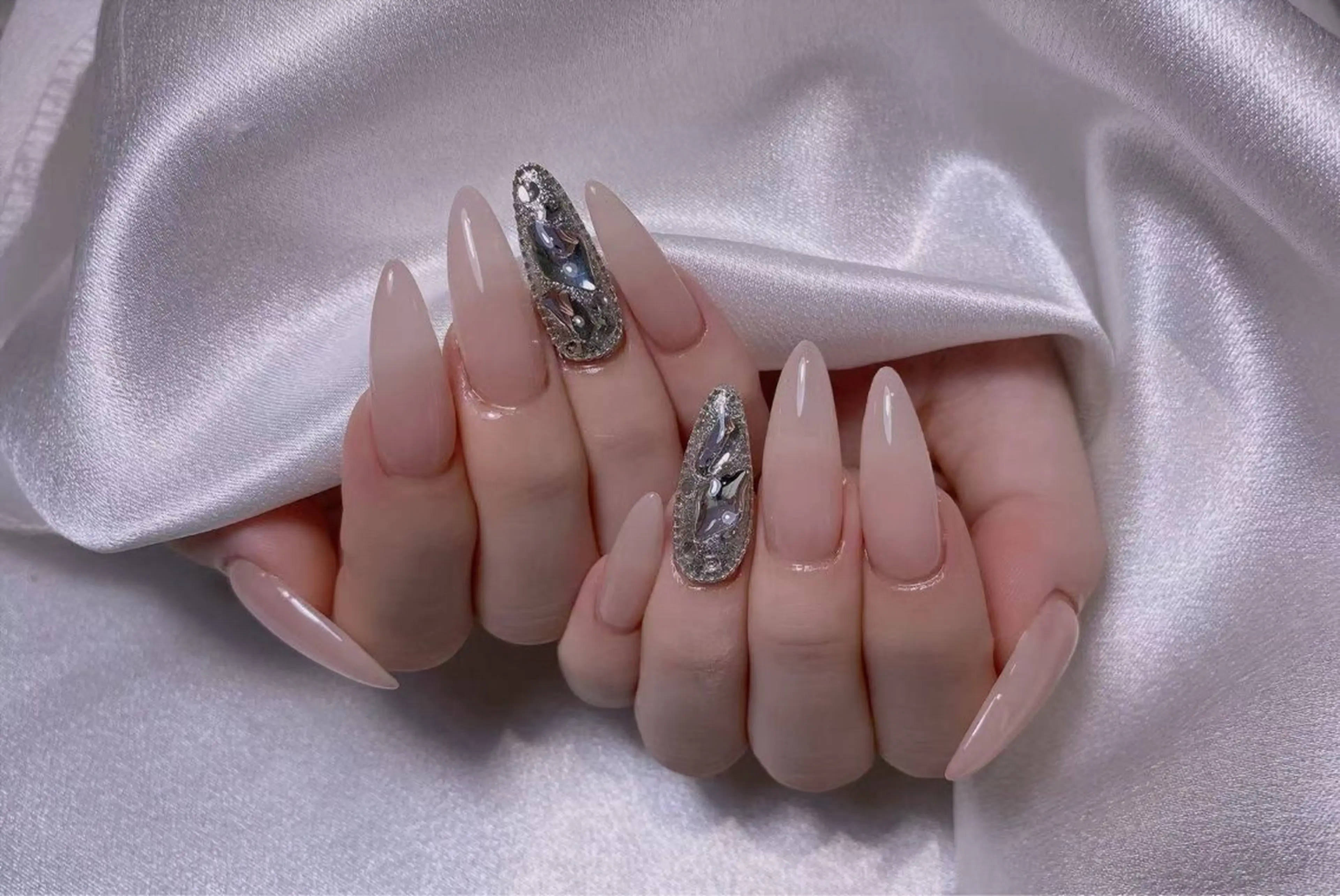 ネイル ハンドネイル リン リンのネイルデザイン