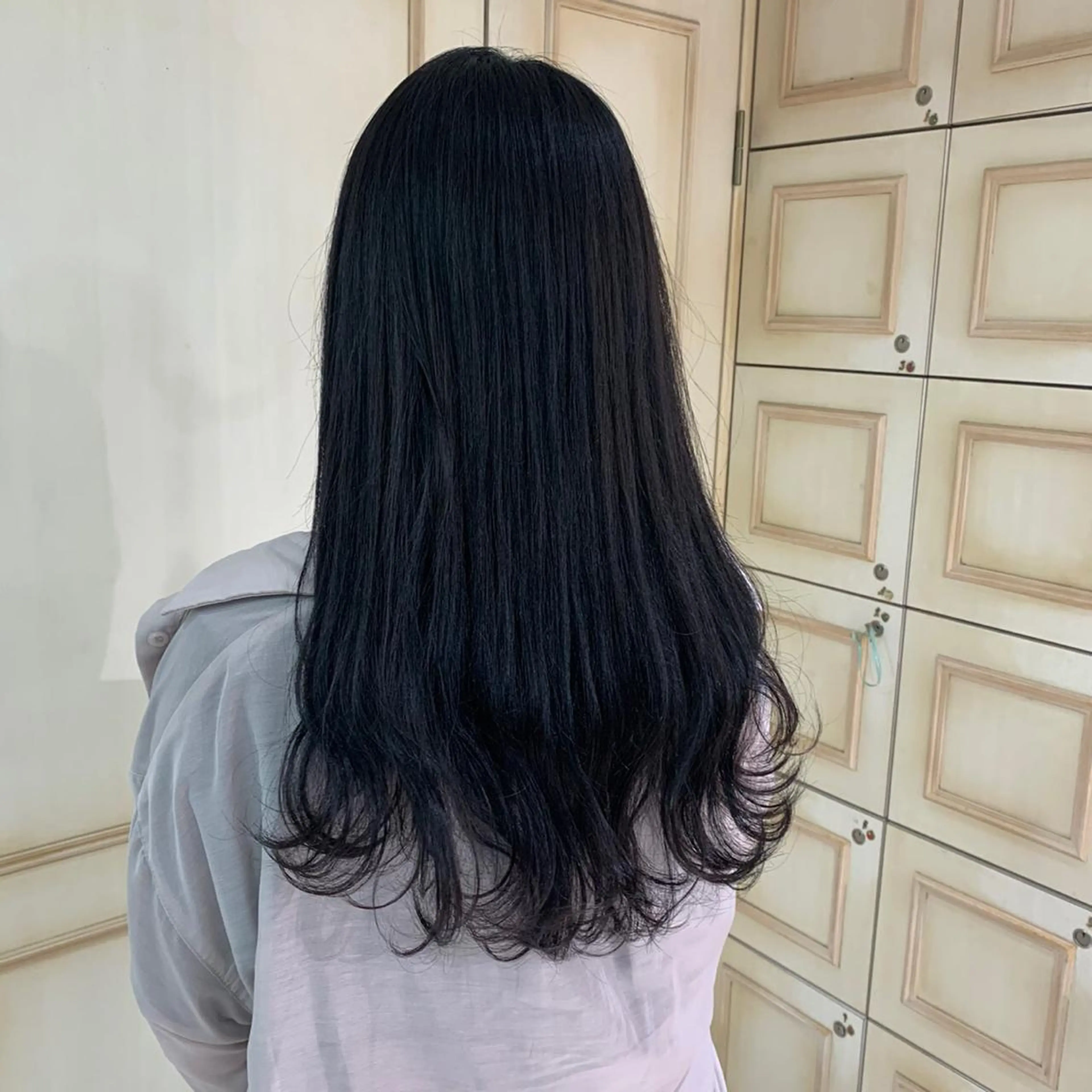 カラー ヘアアレンジ 海外レイヤー鯉渕 【海外風メンズも◎】のヘアスタイル