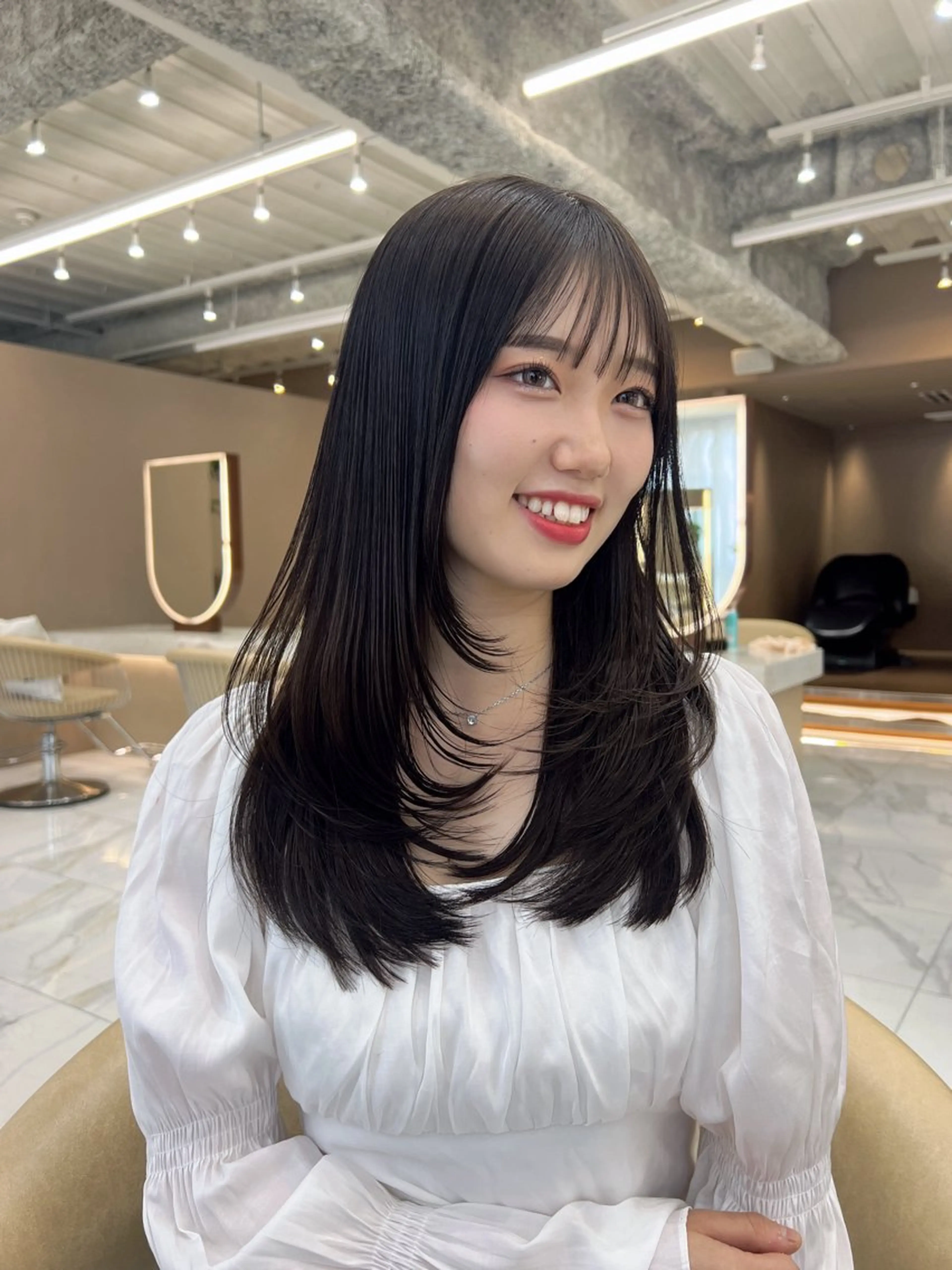 ロング カット ヘアカラー トリートメント 艶ブラウン/暖色 カラー/髪質改善みほのヘアスタイル