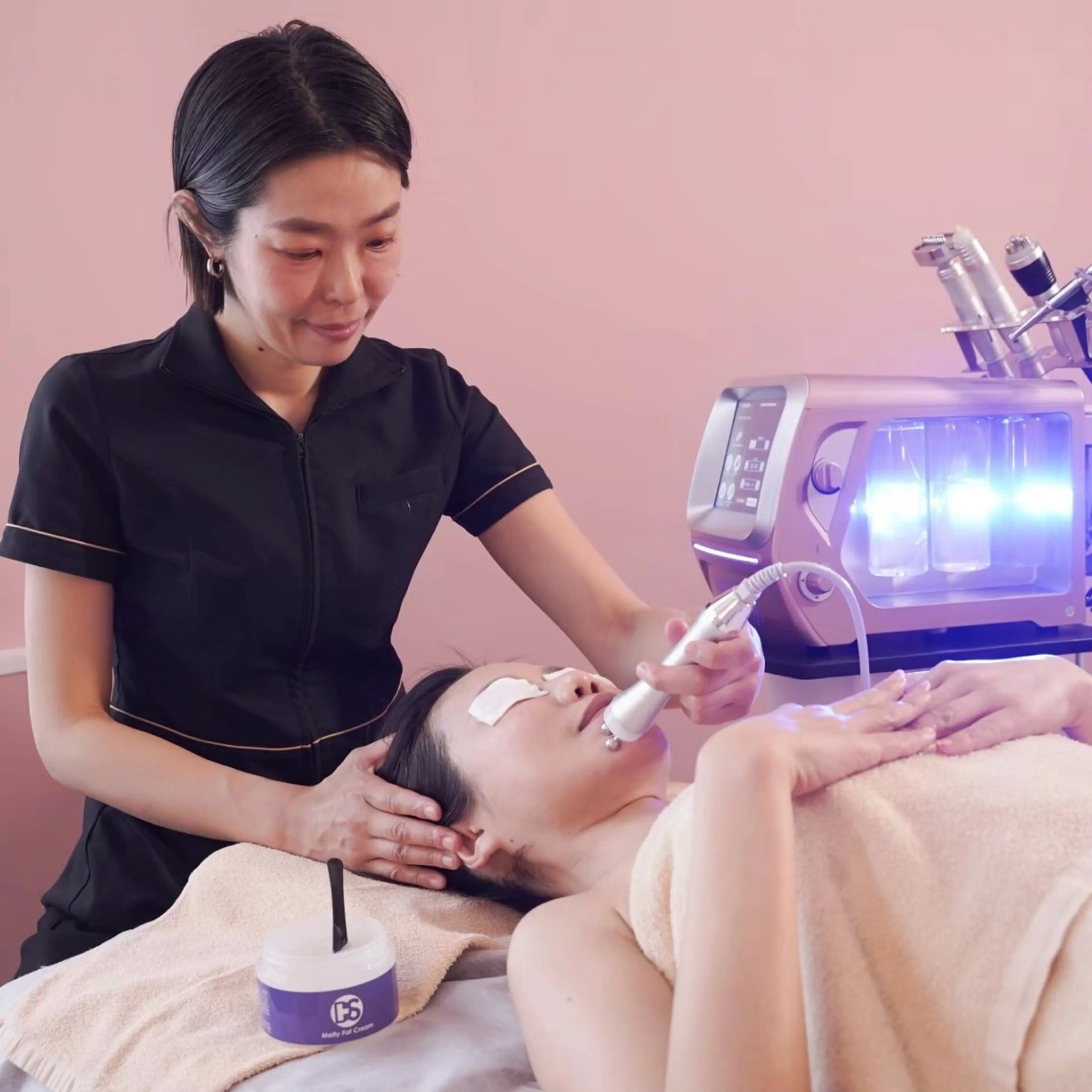 痩身•小顔•ツヤ肌 810神戸元町店のエステ・リラクイメージ