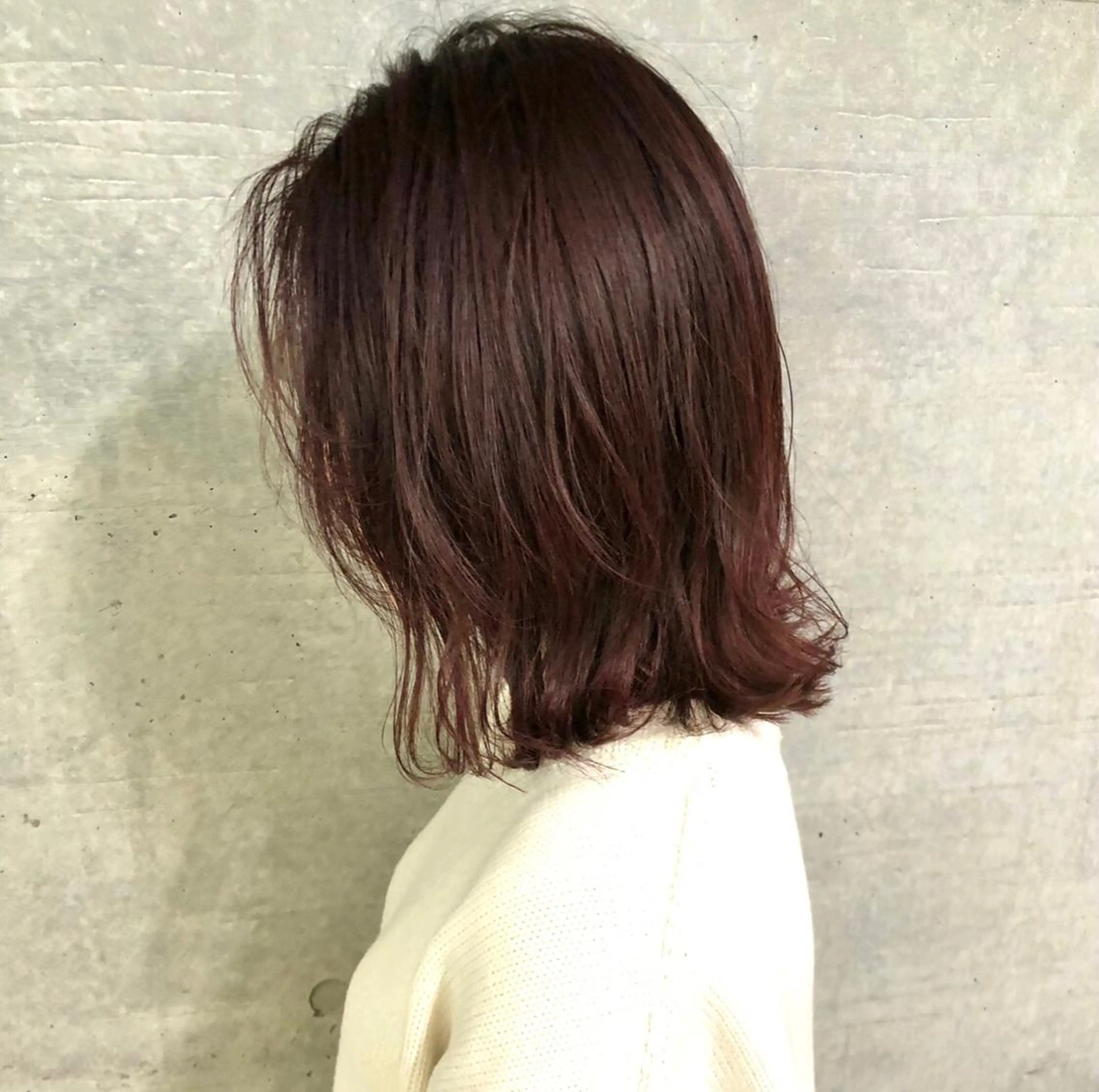 ミディアム カラー 切りっぱなしボブ ブリーチ ブリーチなしカラー ボブ 卒業式お呼ばれ🕊️ ヘアセット✴︎ミキのヘアスタイル