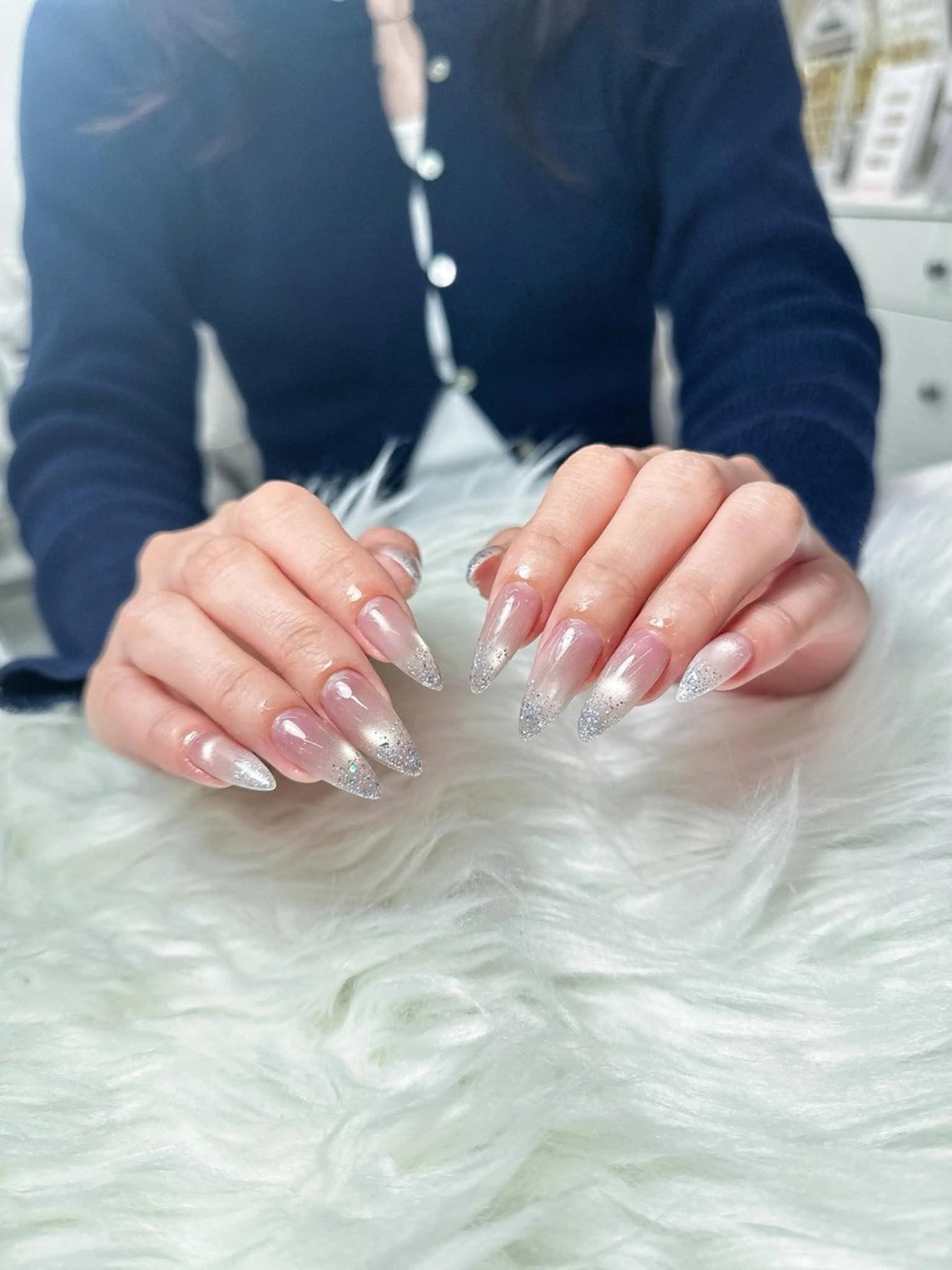 ネイル AURA NAIL 上前津のネイルデザイン