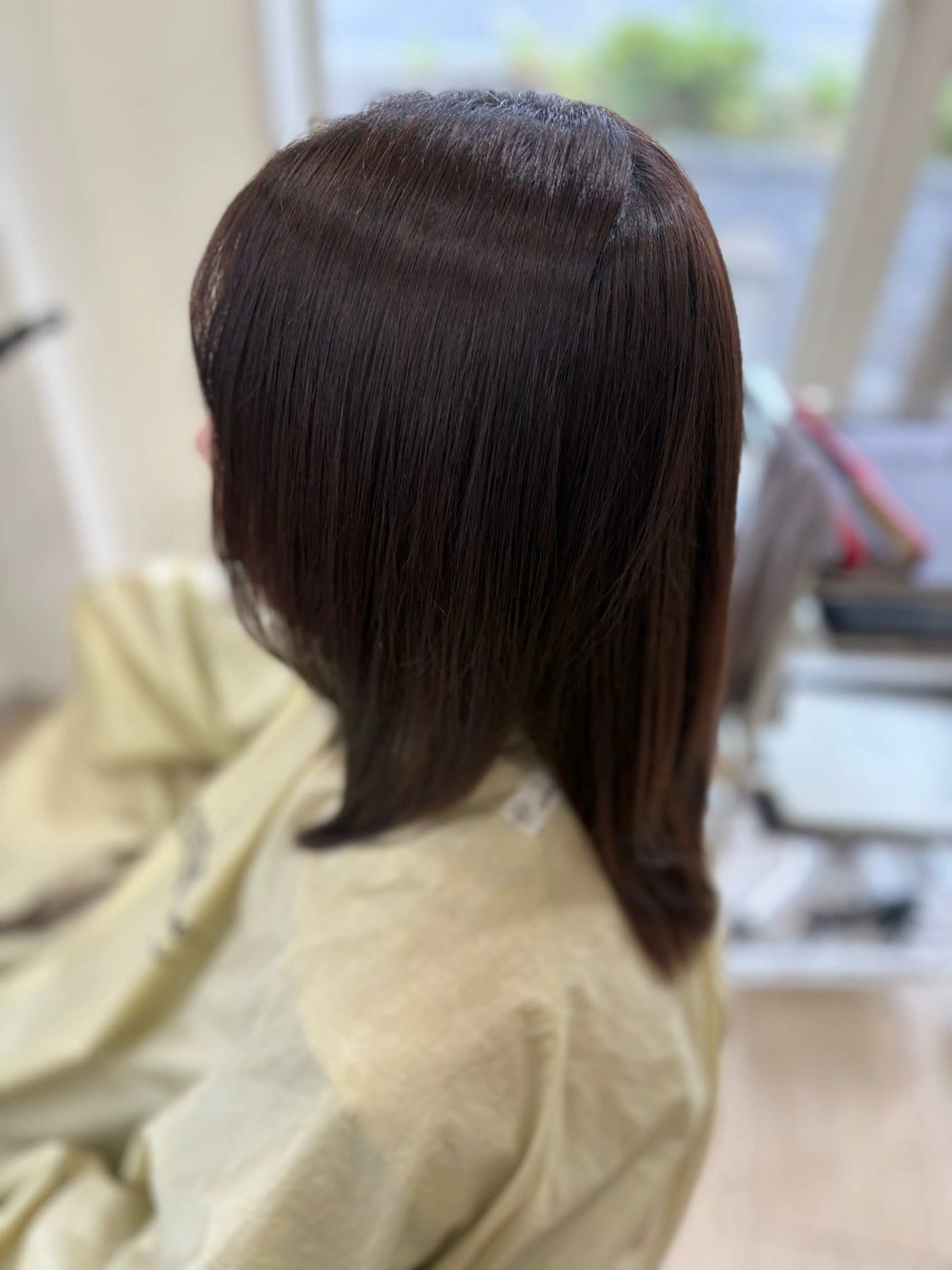 セミロング 縮毛矯正 工藤 彩花のヘアスタイル