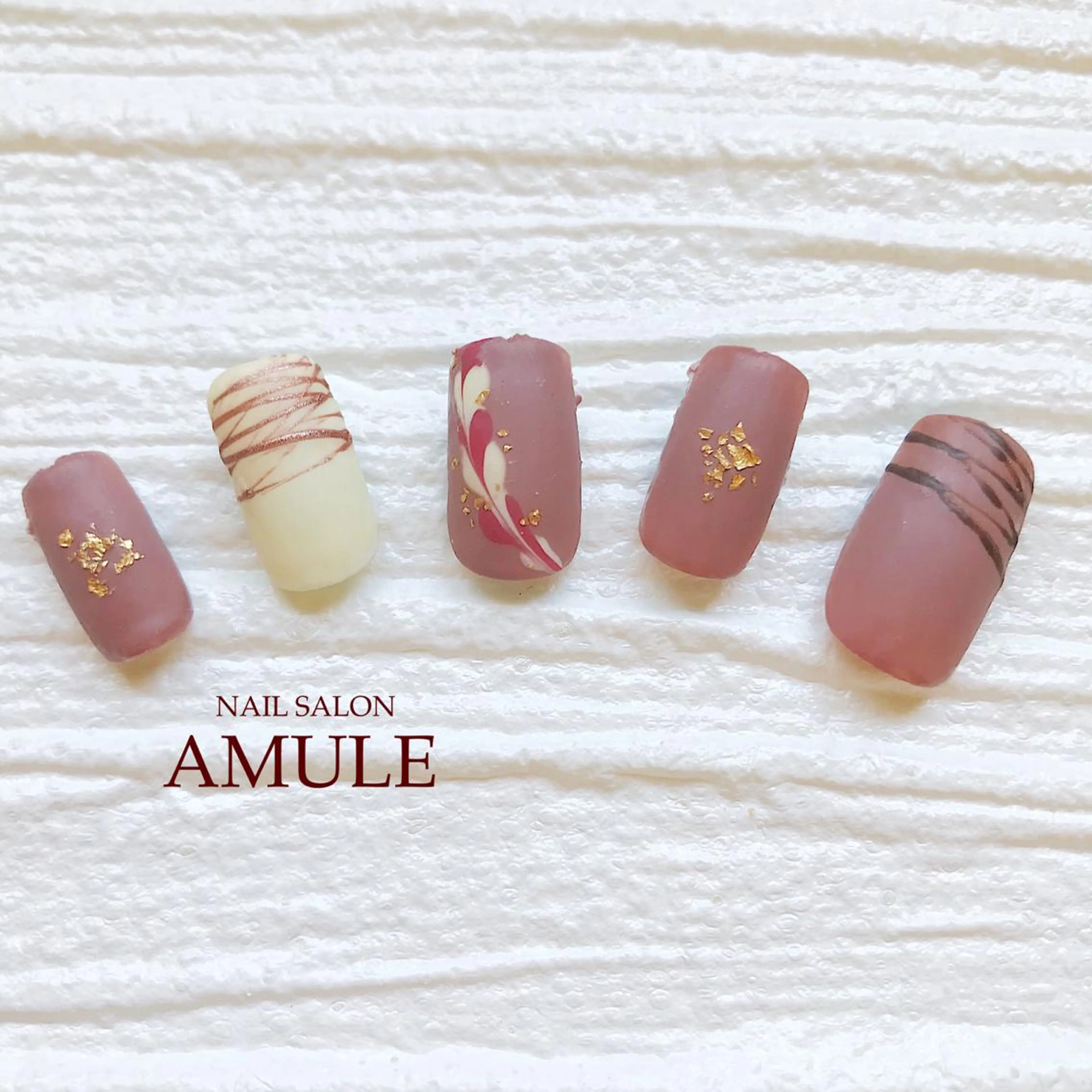 ネイル アートネイル ジェルネイル マットネイル バレンタイン ハンドネイル NAILSALON AMULEのネイルデザイン