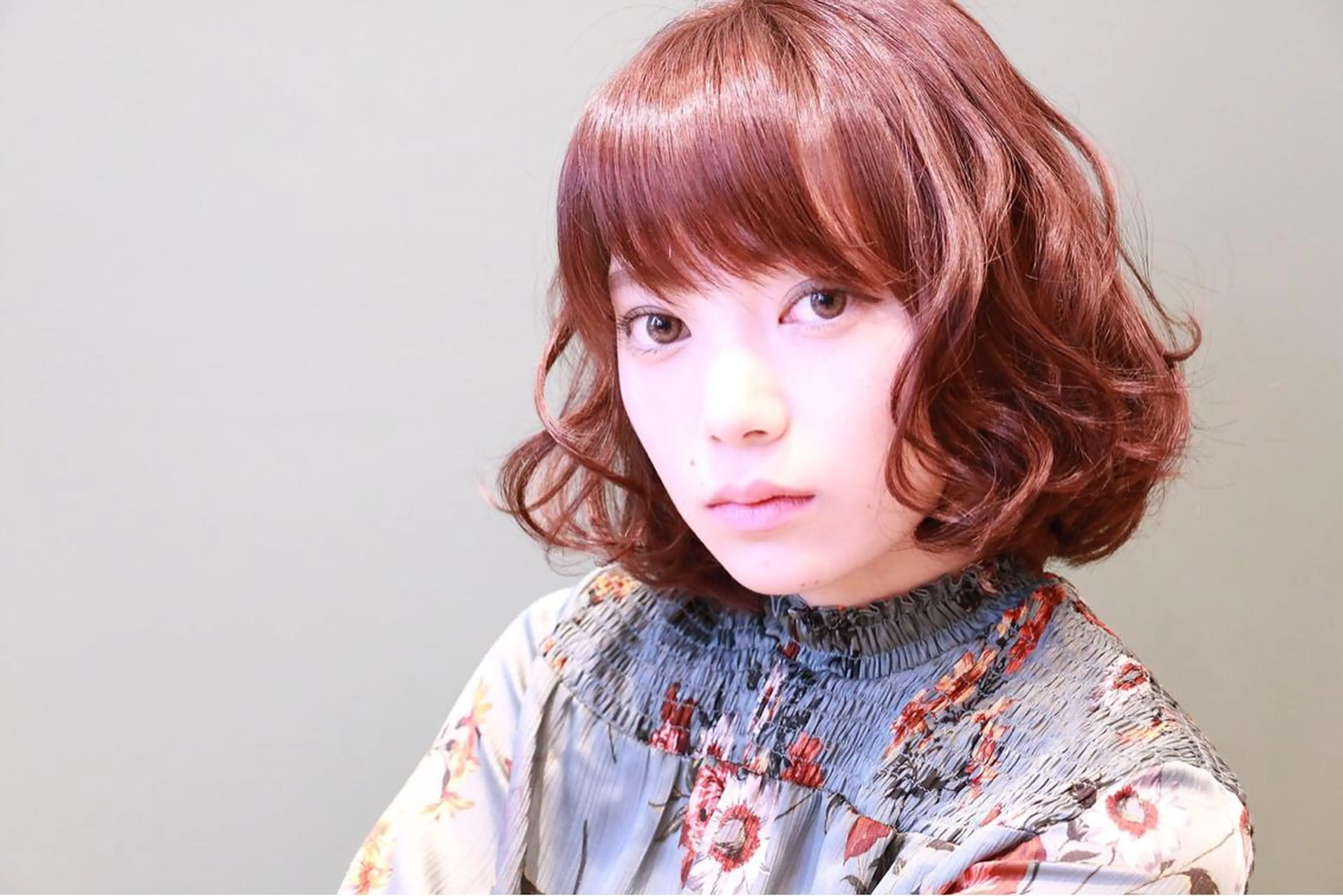 ショート カラー 透明感カラー イルミナカラー 当日OK◎艶カラー /木下ゆりえ🌸のヘアスタイル