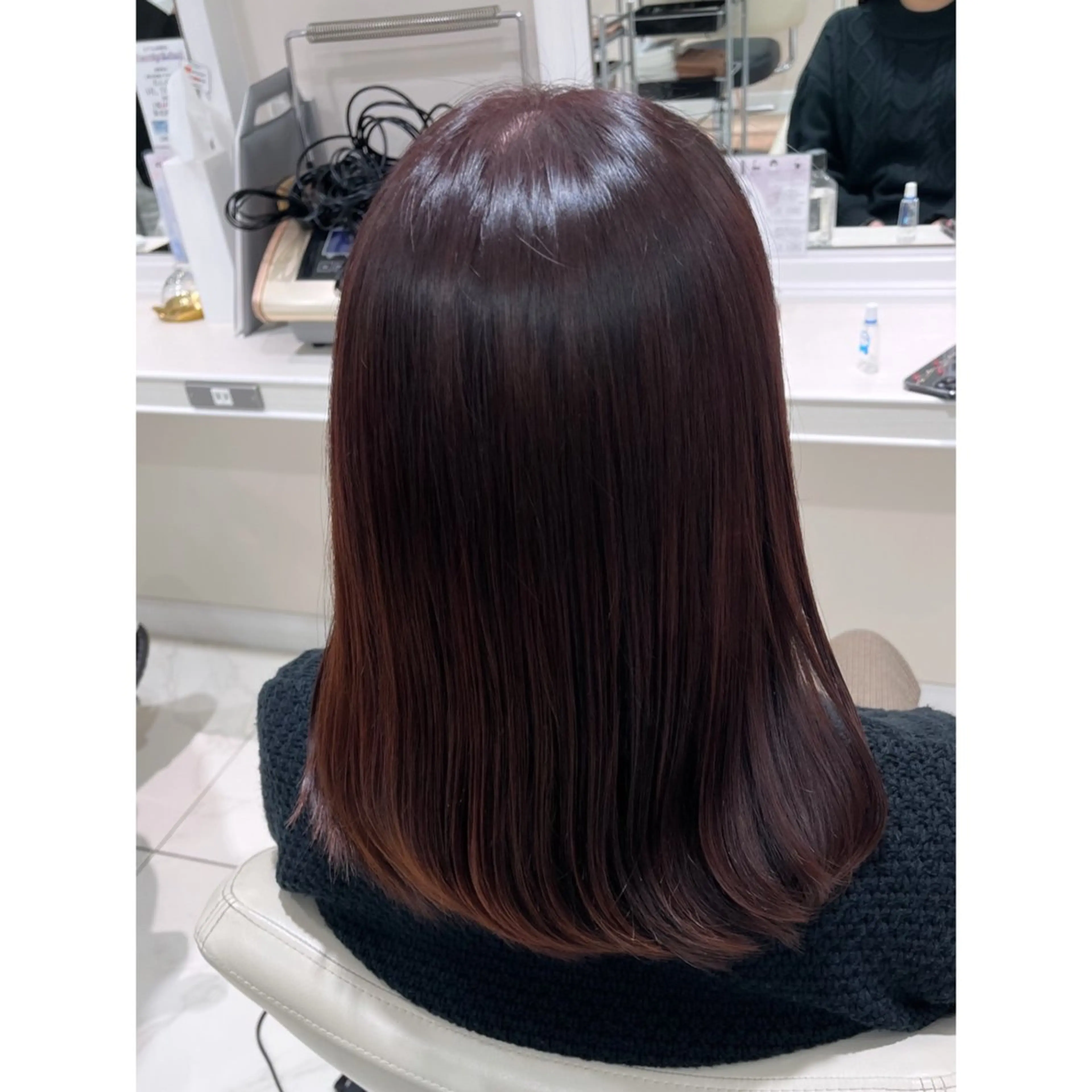 セミロング カラー カット 韓国ヘア 🎀中川綾乃🎀のヘアスタイル