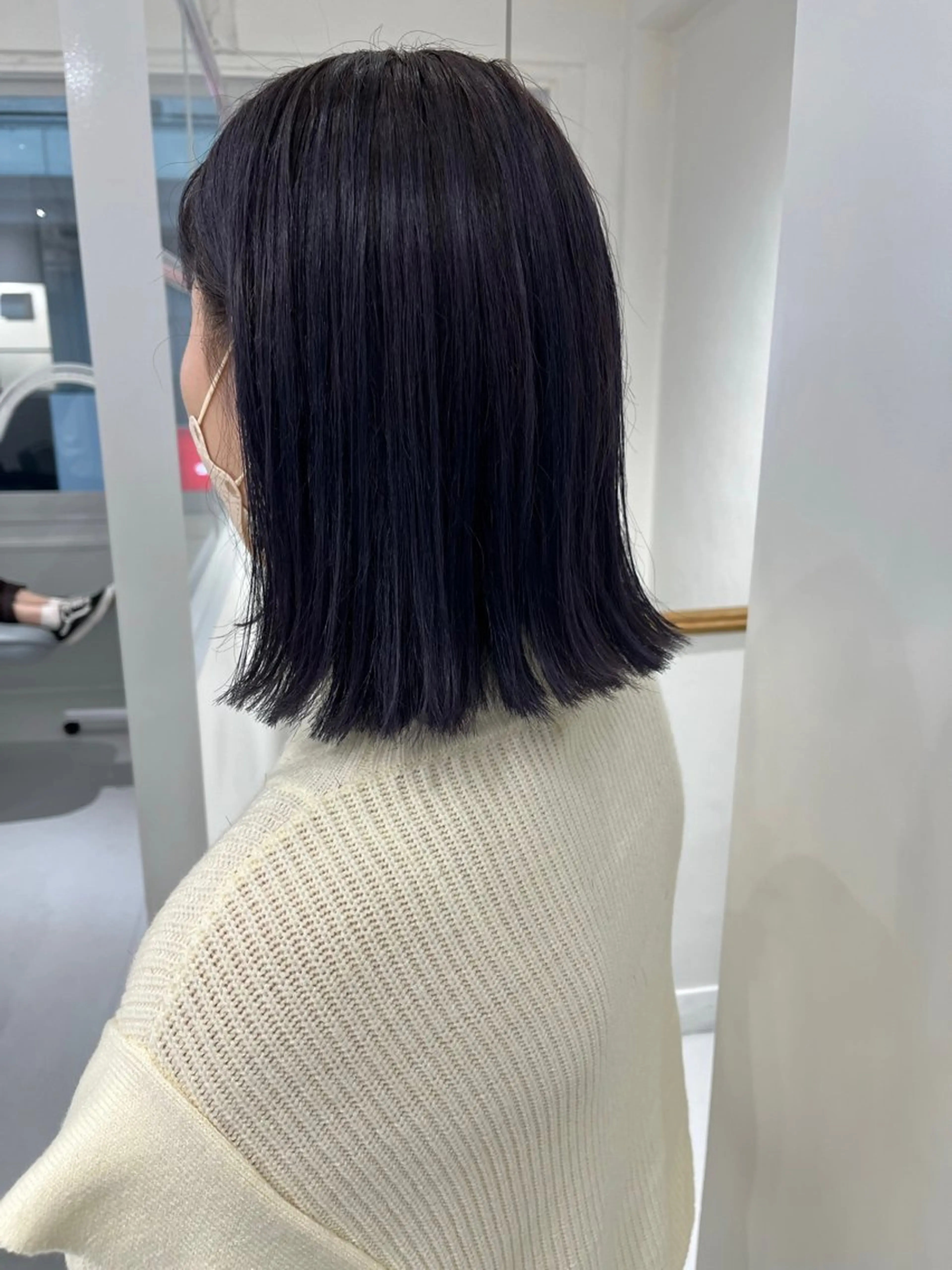 ミディアム カラー ブリーチ 伊藤 由季のヘアスタイル