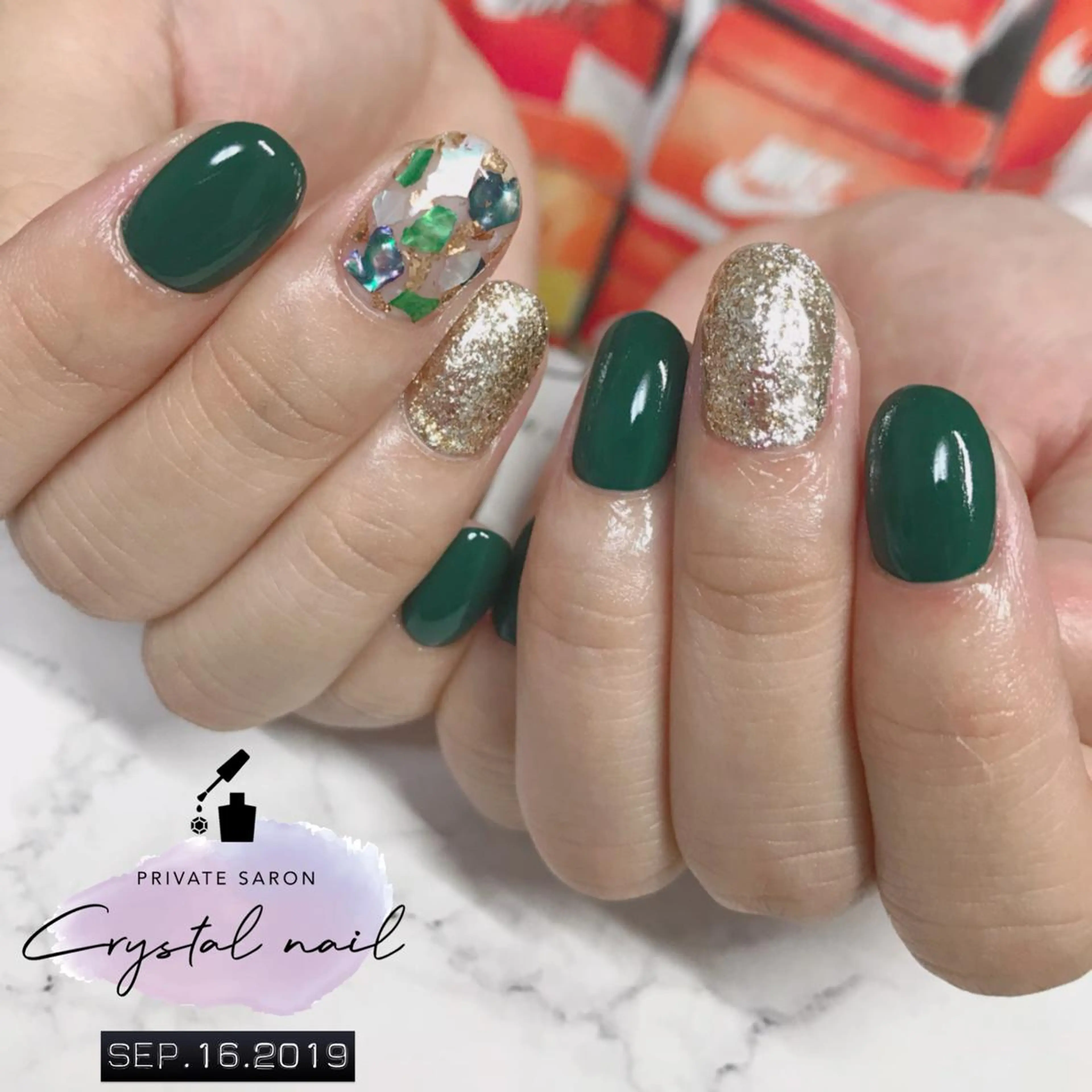 ネイル グリーン ハンドネイル SCENERY NAILのネイルデザイン