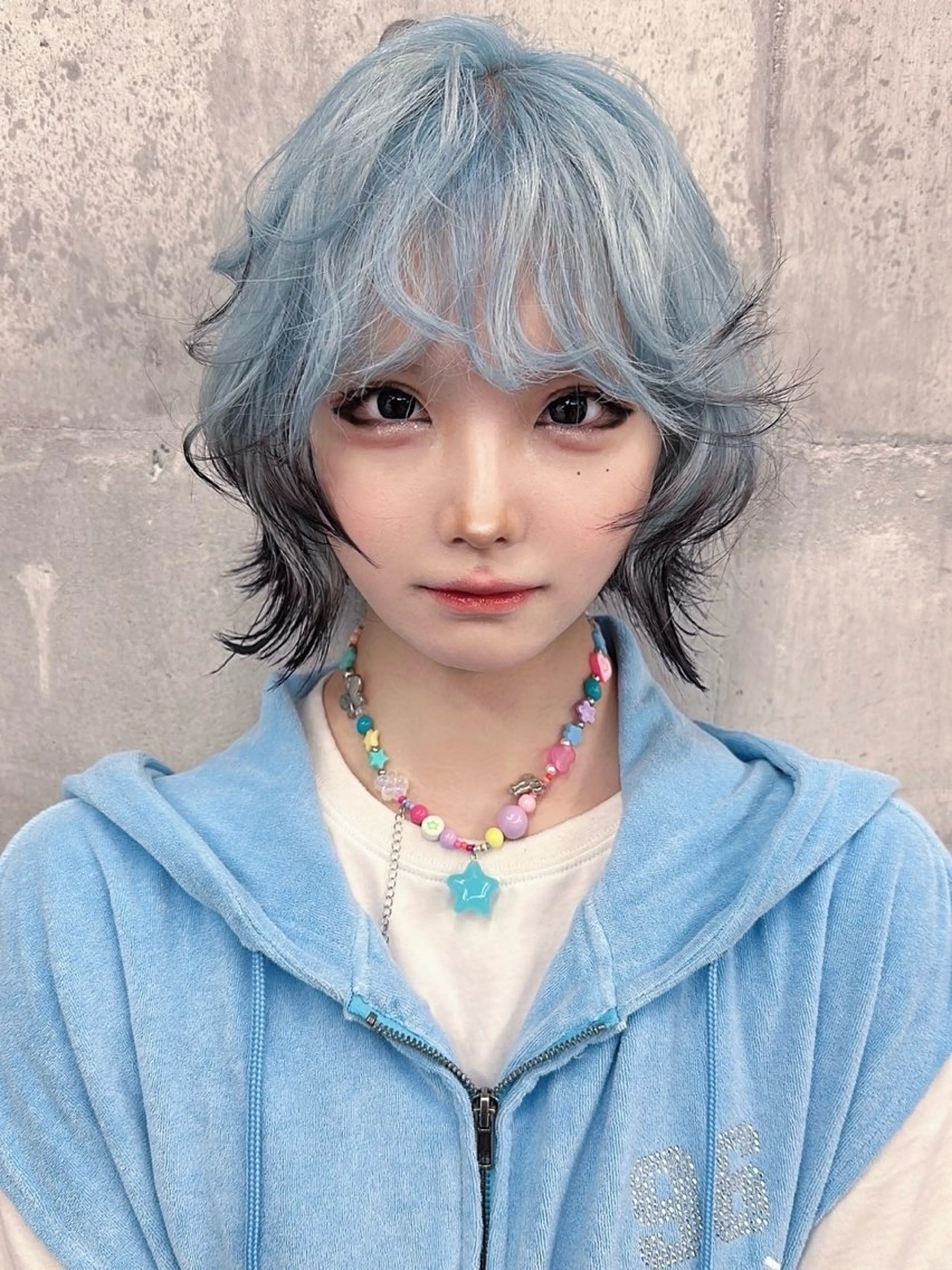 ミディアム ヘアカラー トリートメント 名古屋ムラ修正 ハイトーンのヘアスタイル