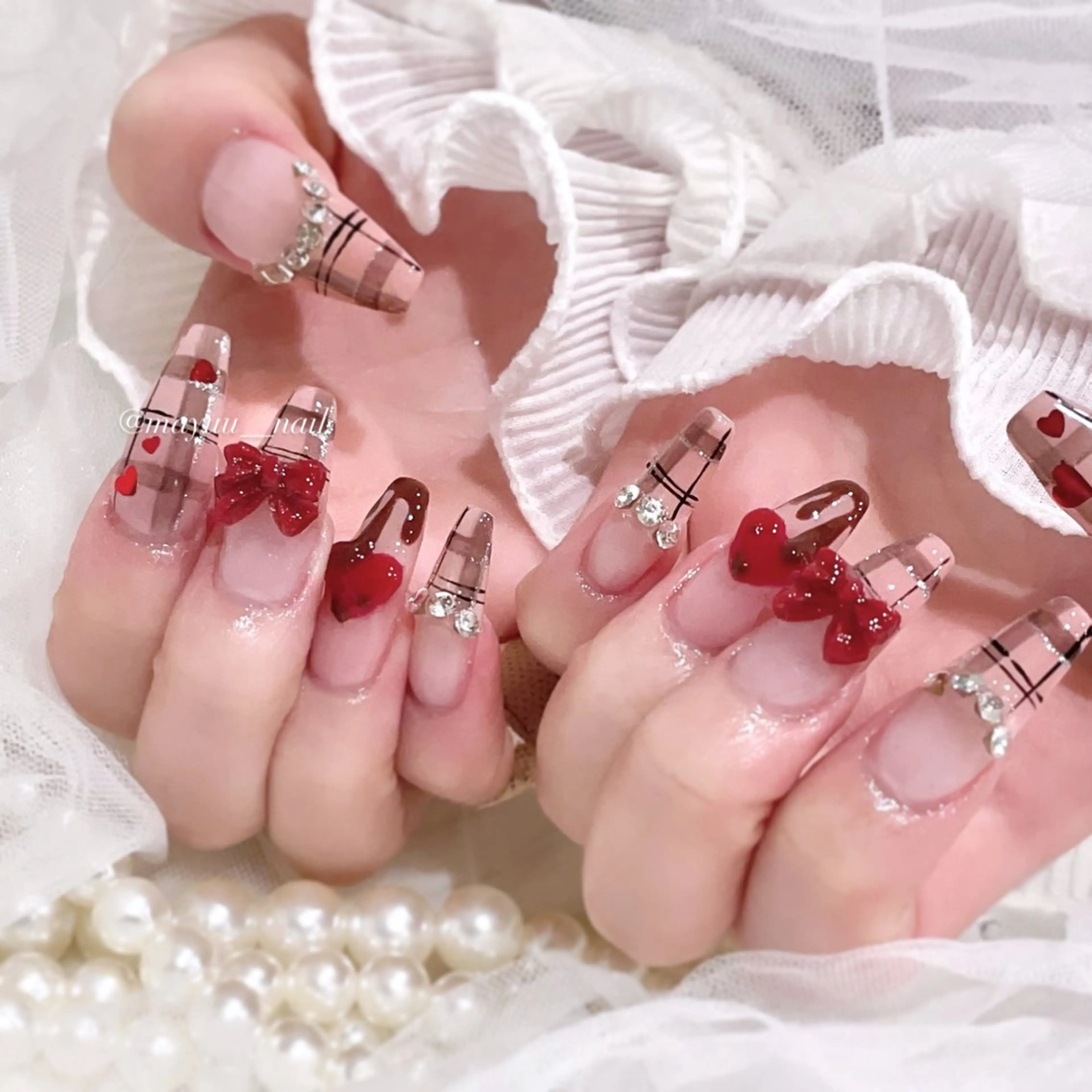 ネイル 🎀 Mayu 🎀痛ネイルのネイルデザイン