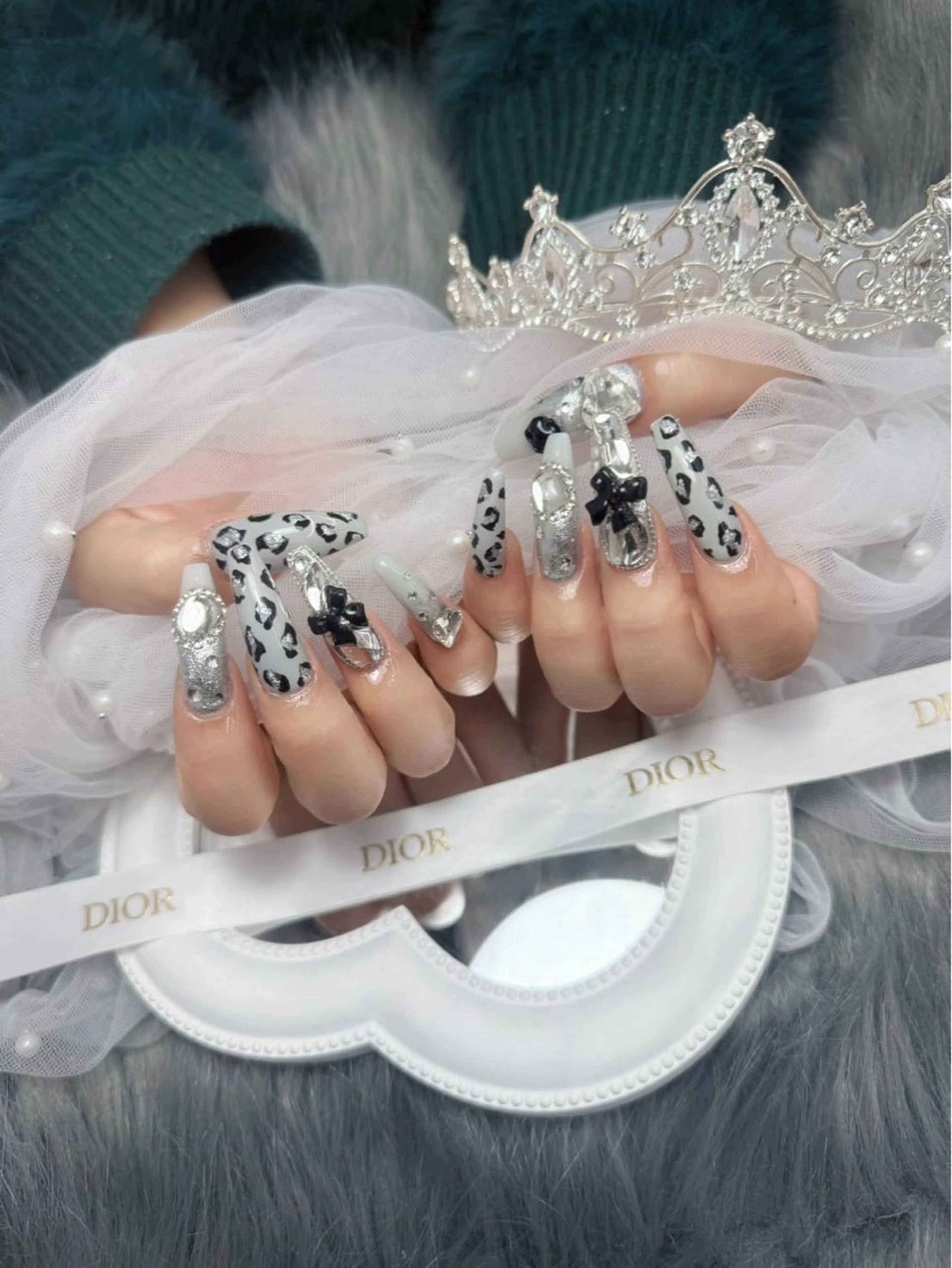 カラー グラデーションカラー ピンクカラー ハンドネイル AIN Nailのネイルデザイン