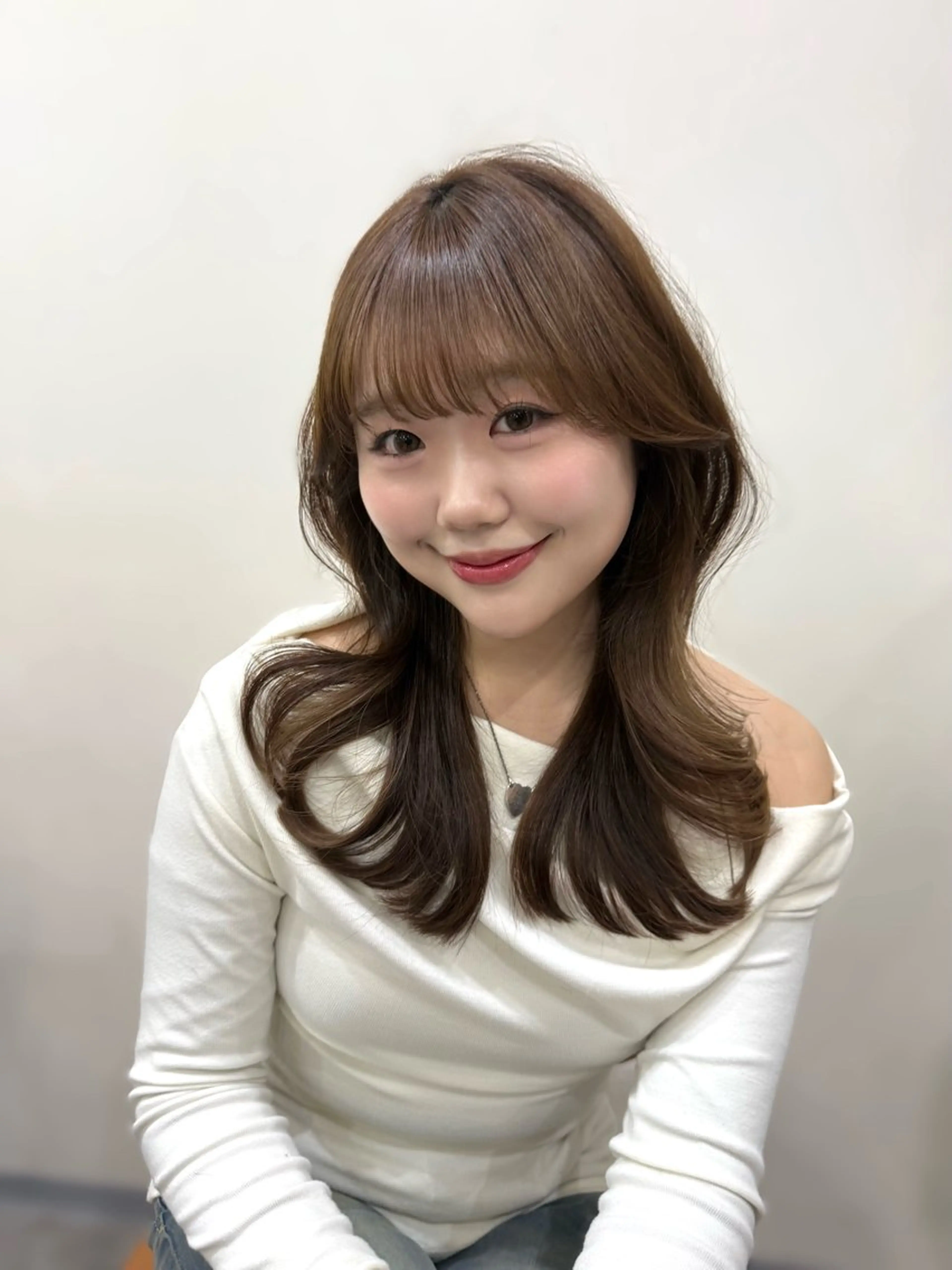 ミディアム ミディアムパーマ くびれヘア 顔周りカット レイヤーカット 韓国風パーマ/ 菅沼 成郷のヘアスタイル