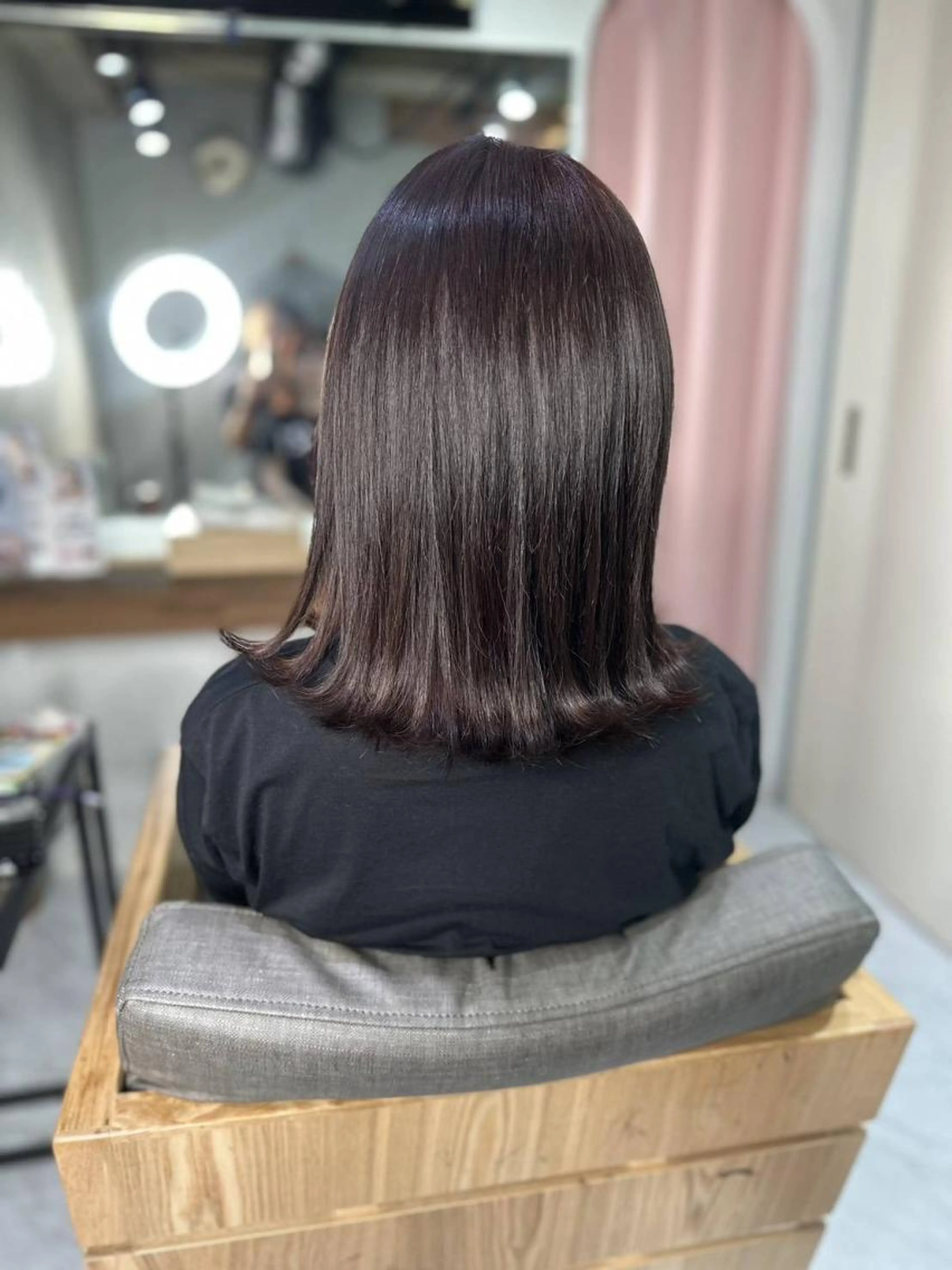 🐬ミディアムヘアに🐬ケアカラー+ 人毛シールエクステ50本⭐️エクステカット付⭐️の写真