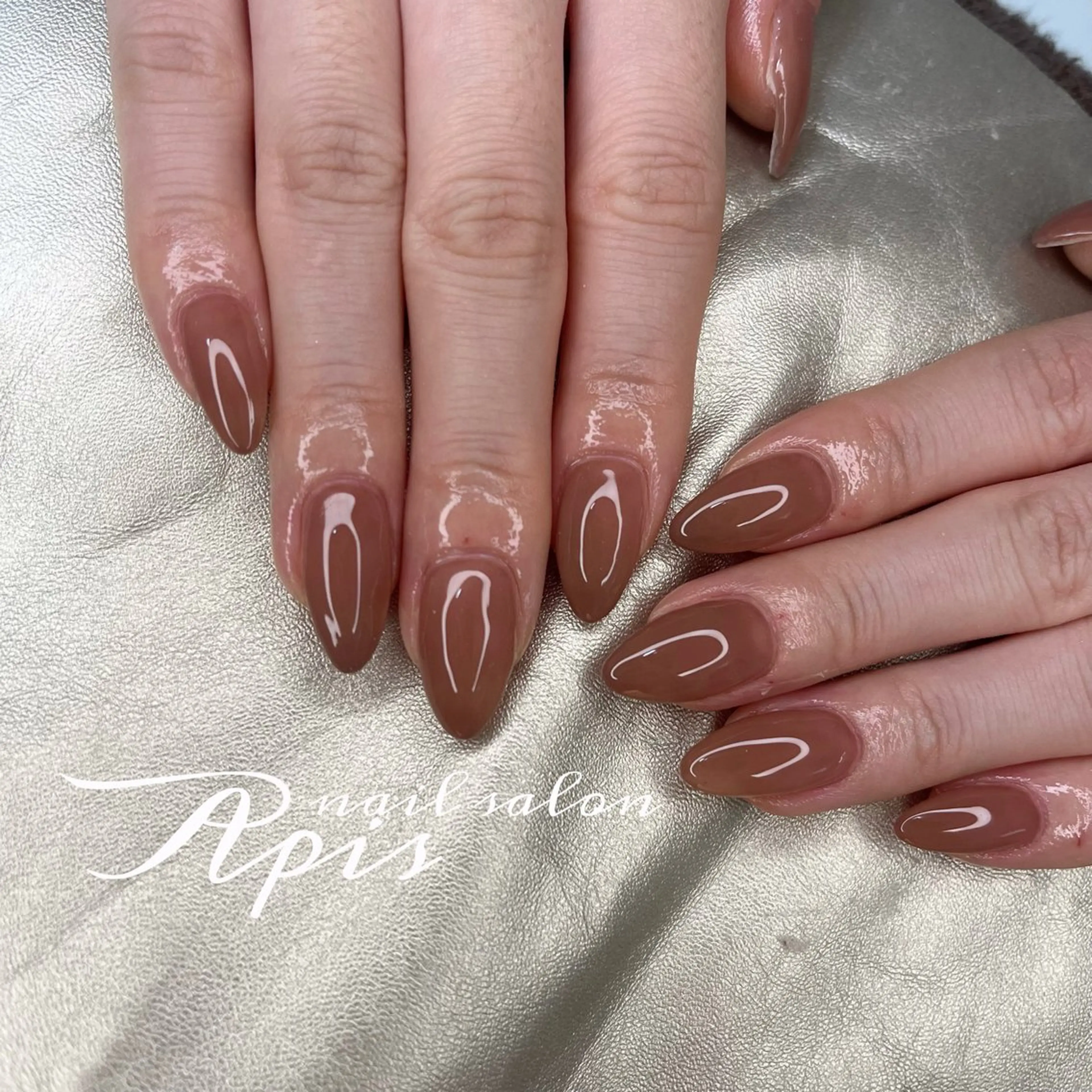 ネイル ハンドネイル Apis manakaのネイルデザイン