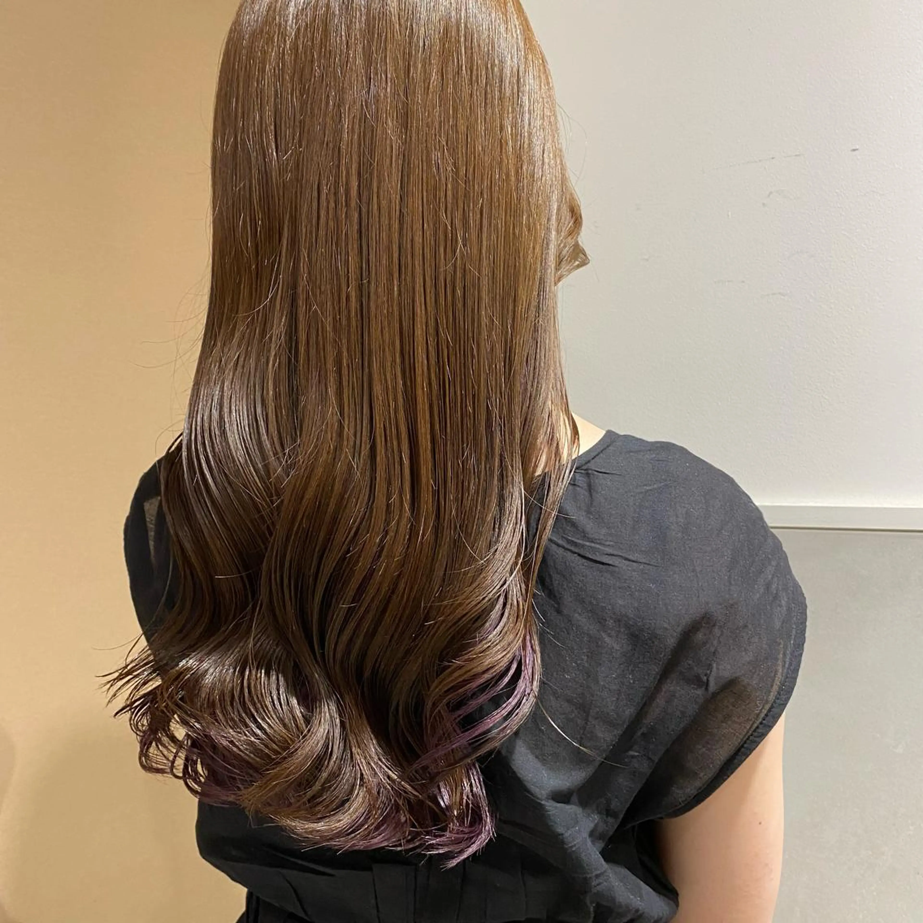 ロング カラー 吉水 彩乃 /ボブ/艶感カラーのヘアスタイル