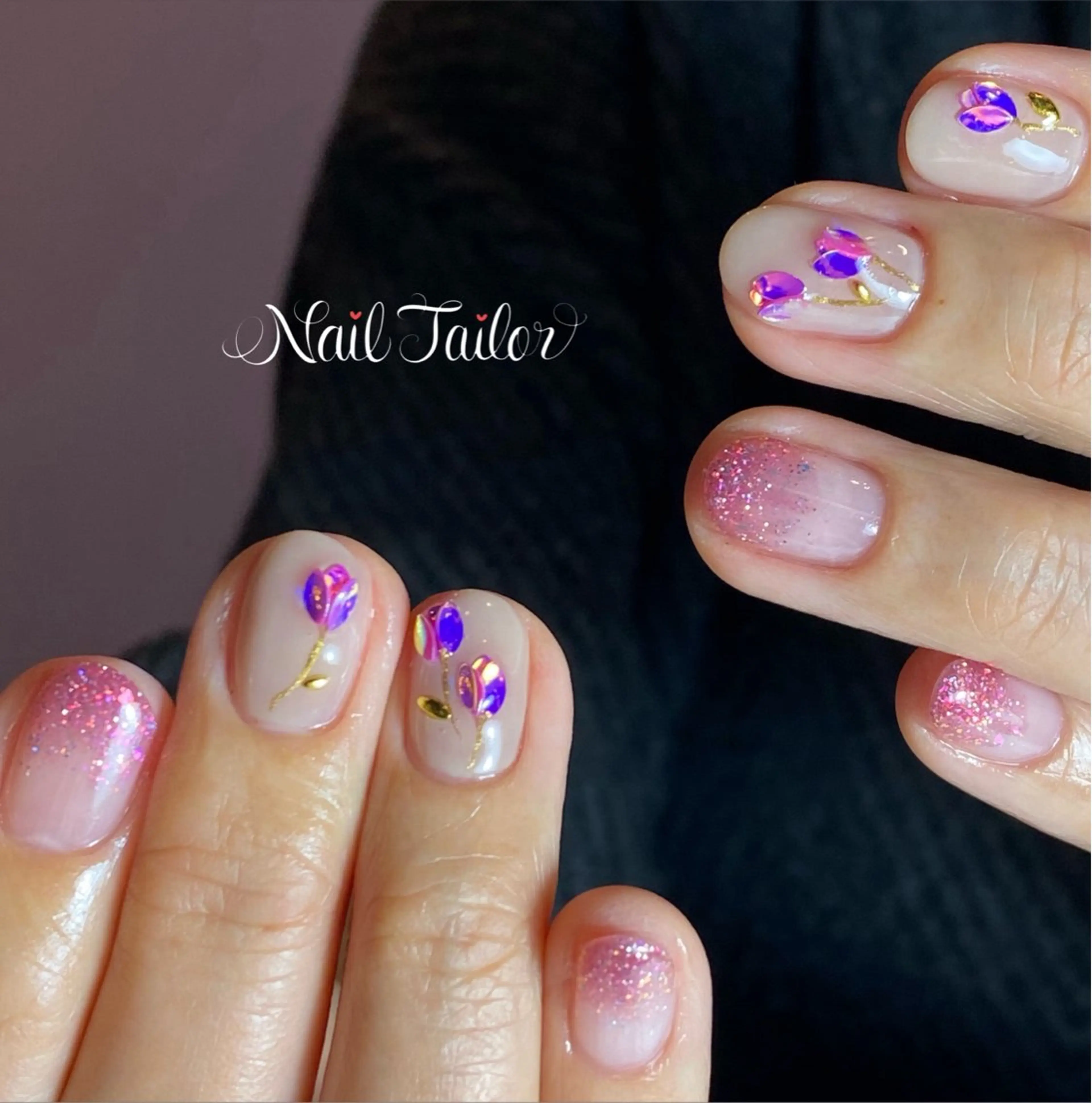 ネイル フラワーネイル ジェルネイル グラデーション ホログラムネイル キラキラネイル ハンドネイル NailTailor ネイルテイラーのネイルデザイン