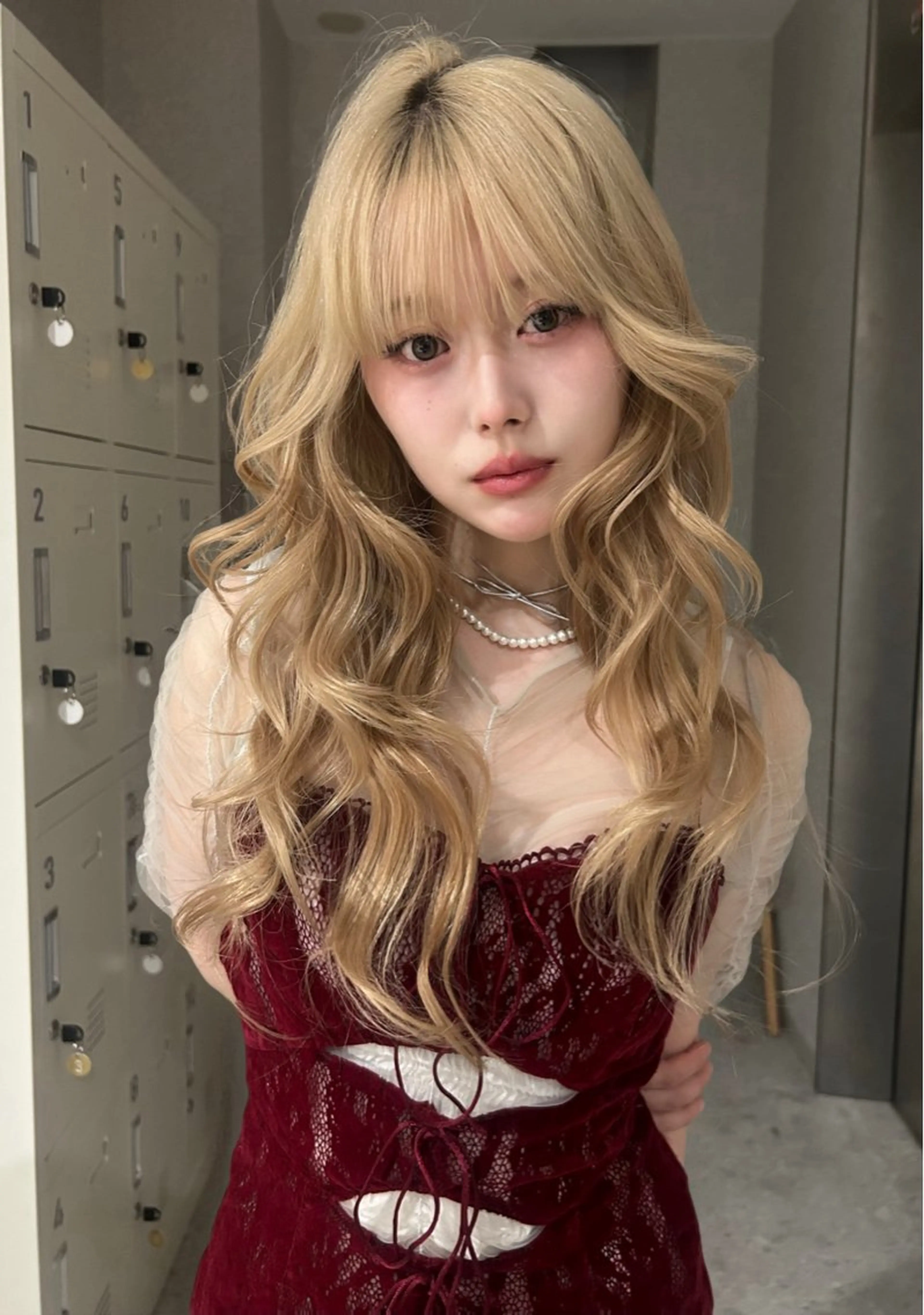 ロング カラー ブリーチ ブロンド 透明感カラー ロング ヘアカラー 天神美容室THE HACK CREATE所属・大坪夏也/ブリーチ/ レイヤーカットのヘアスタイル