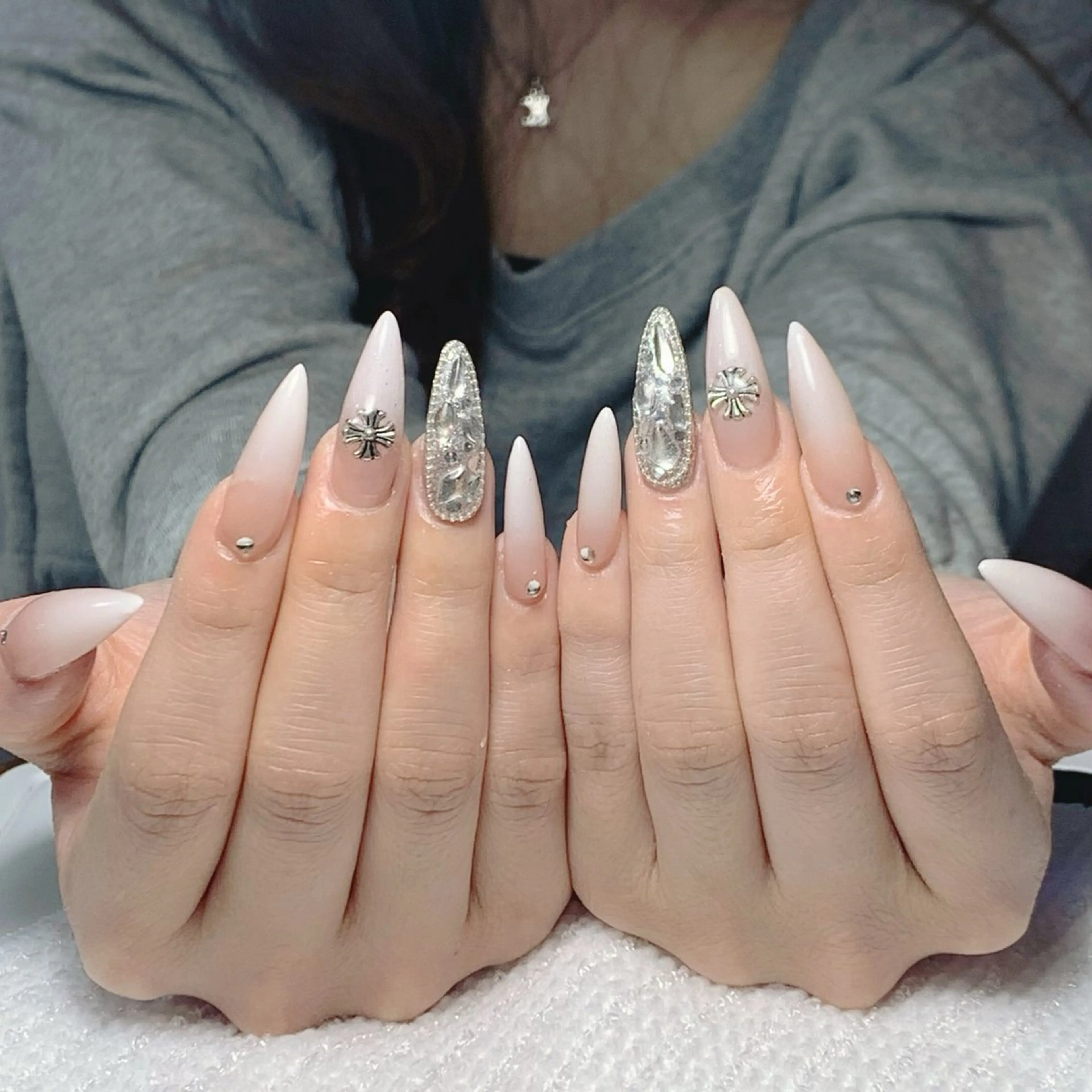 ネイル MIO nail   Osaka所属・Mio nail Osakaのネイルデザイン