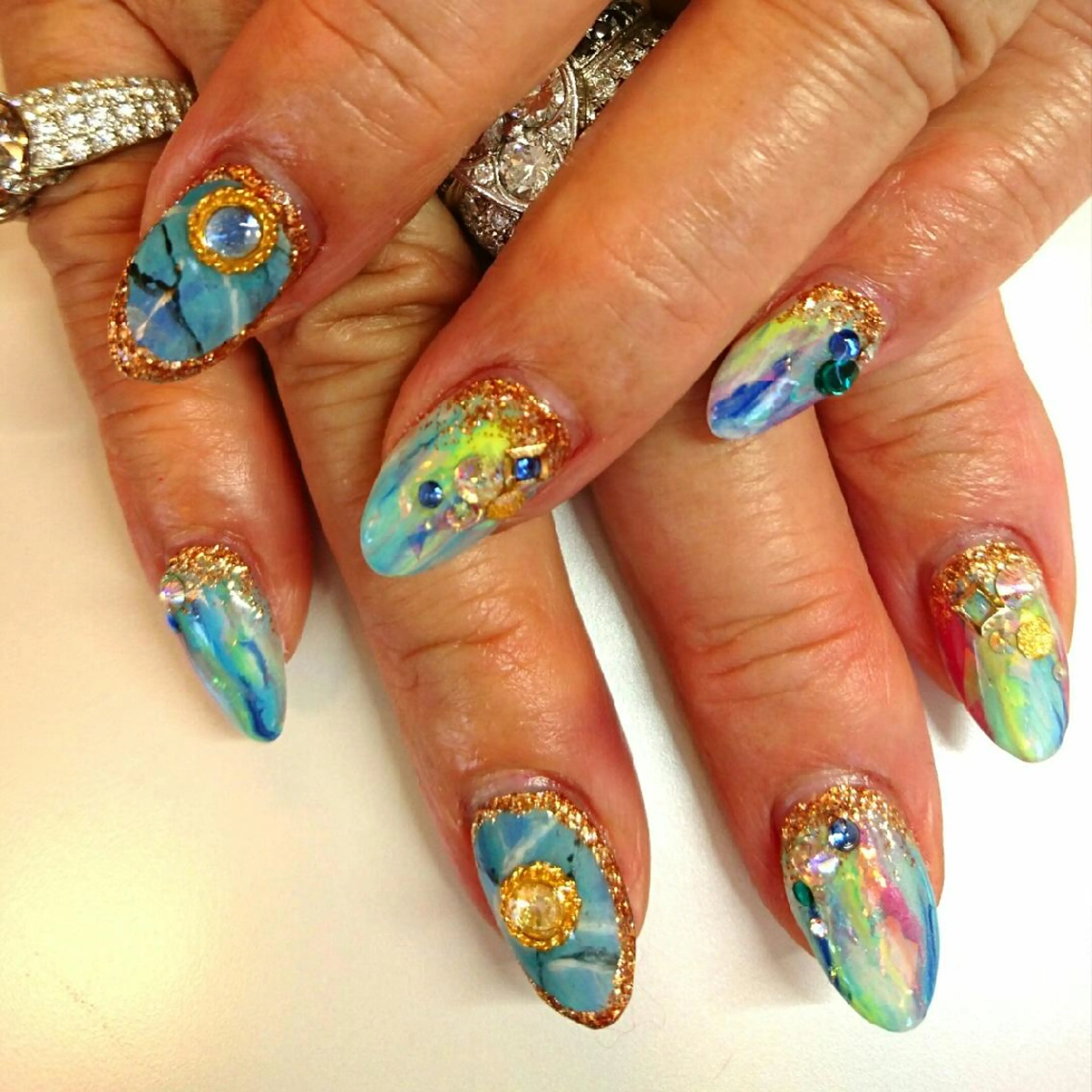 ネイル ゴージャス 三上 恵美のマツエク・マツパデザイン