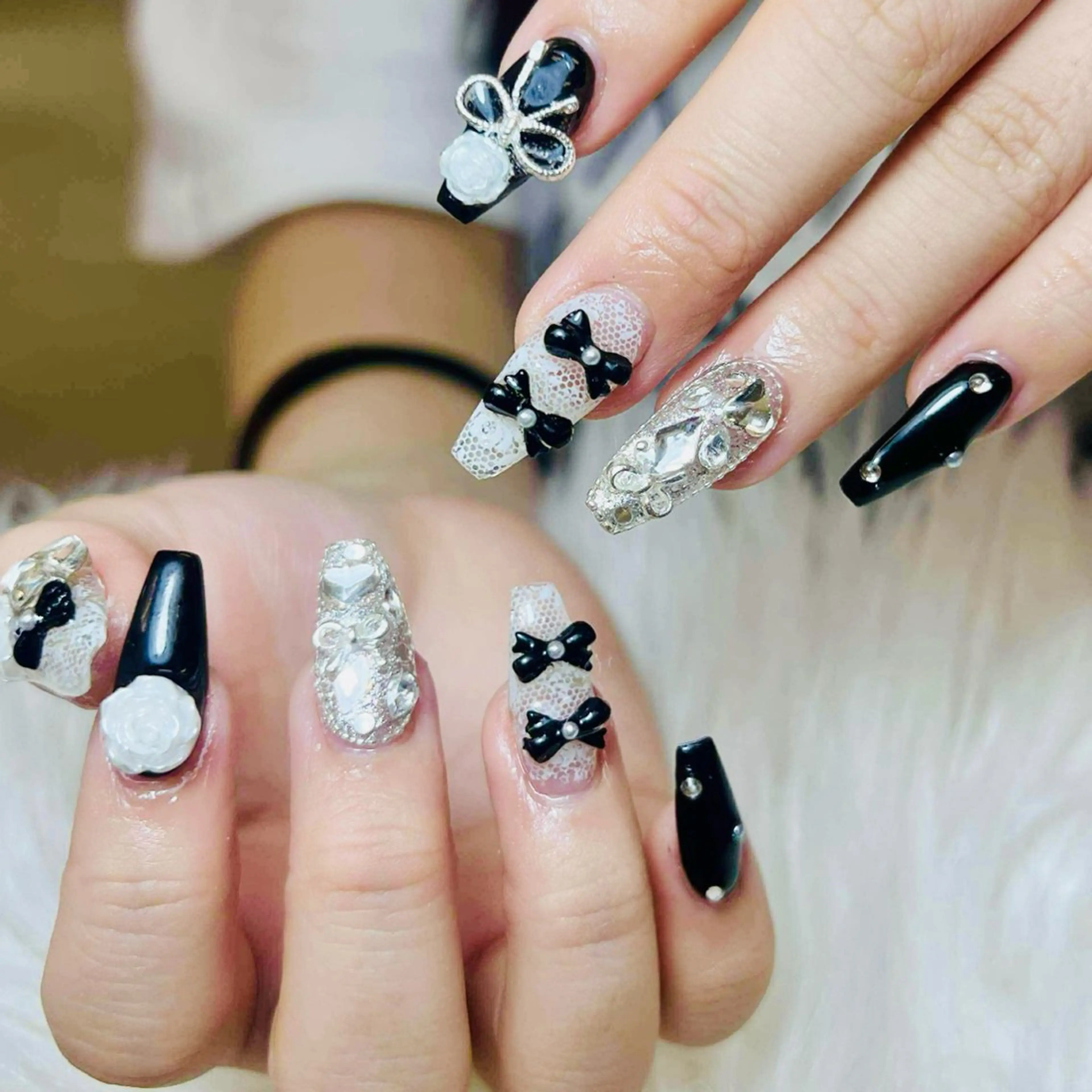 ネイル チークネイル 長さ出し フラッシュネイル フレンチネイル グラデーション ハンドネイル NGUYEN DUNGのネイルデザイン