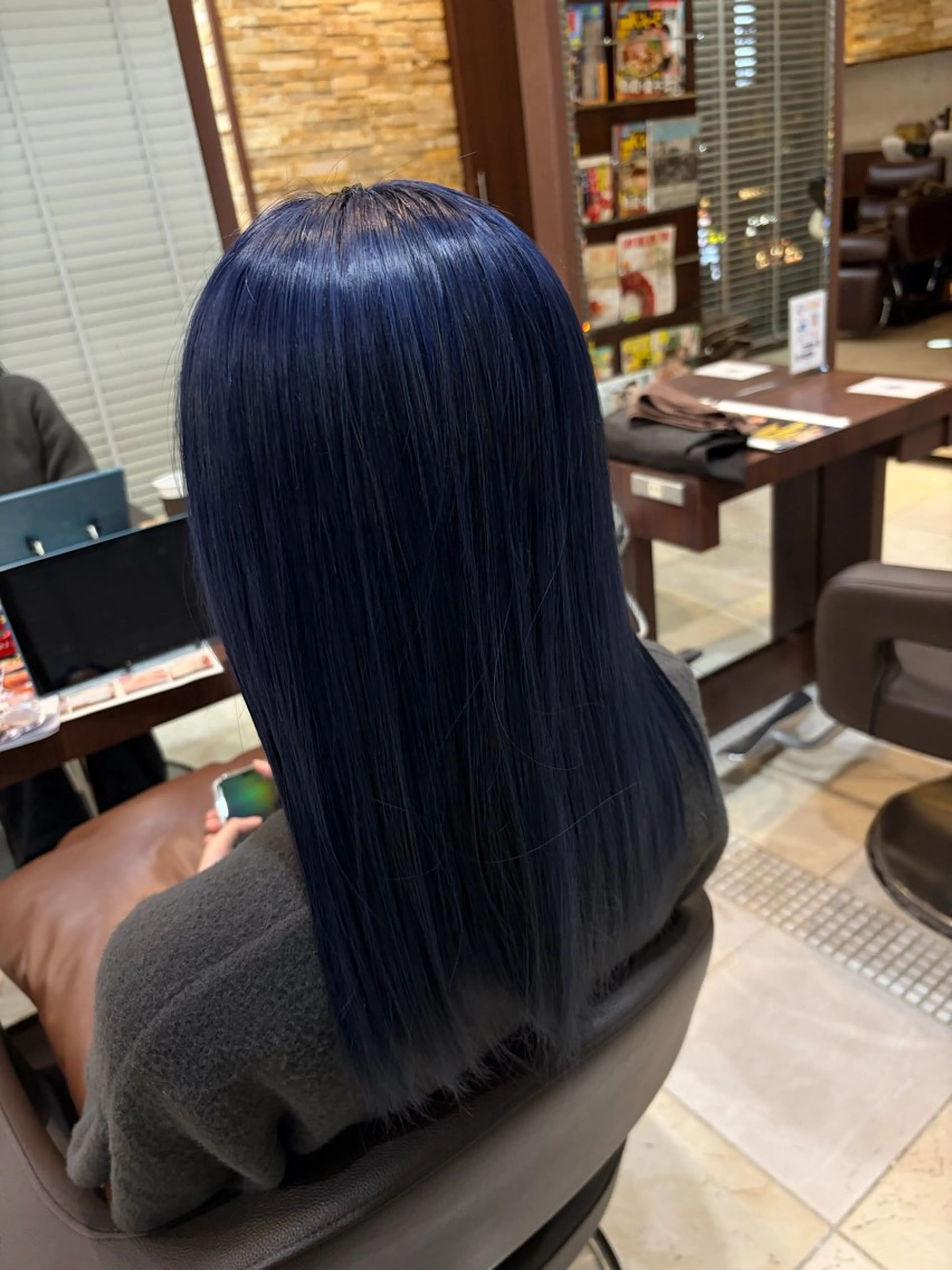 セミロング 【暖色ハイトーン】 HARUNA🌼のヘアスタイル