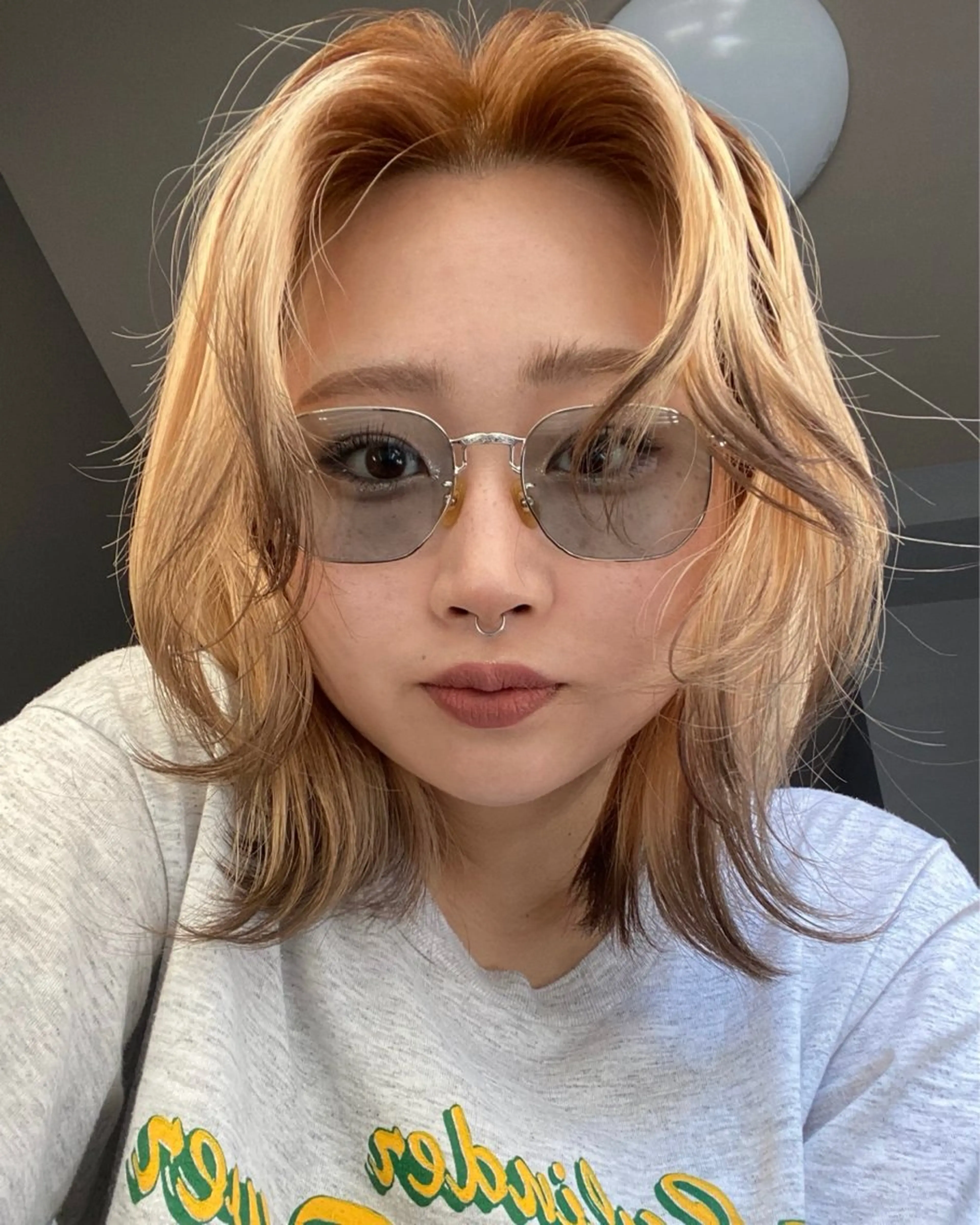 ミディアム カラー 名古屋栄/ブリーチ/ ボブ🧃木下桃嘉のヘアスタイル