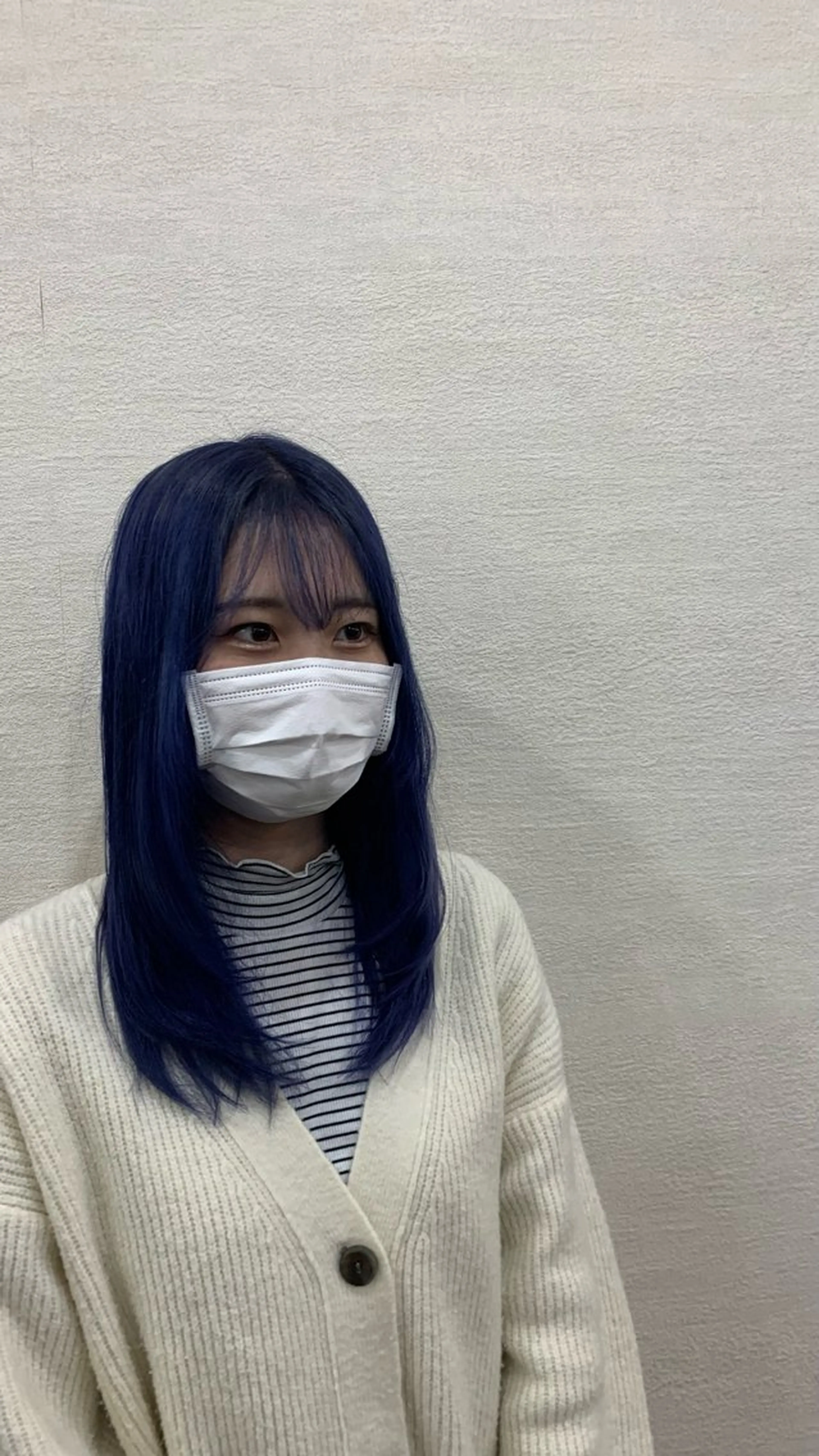 セミロング カラー チバ ヒロトのヘアスタイル