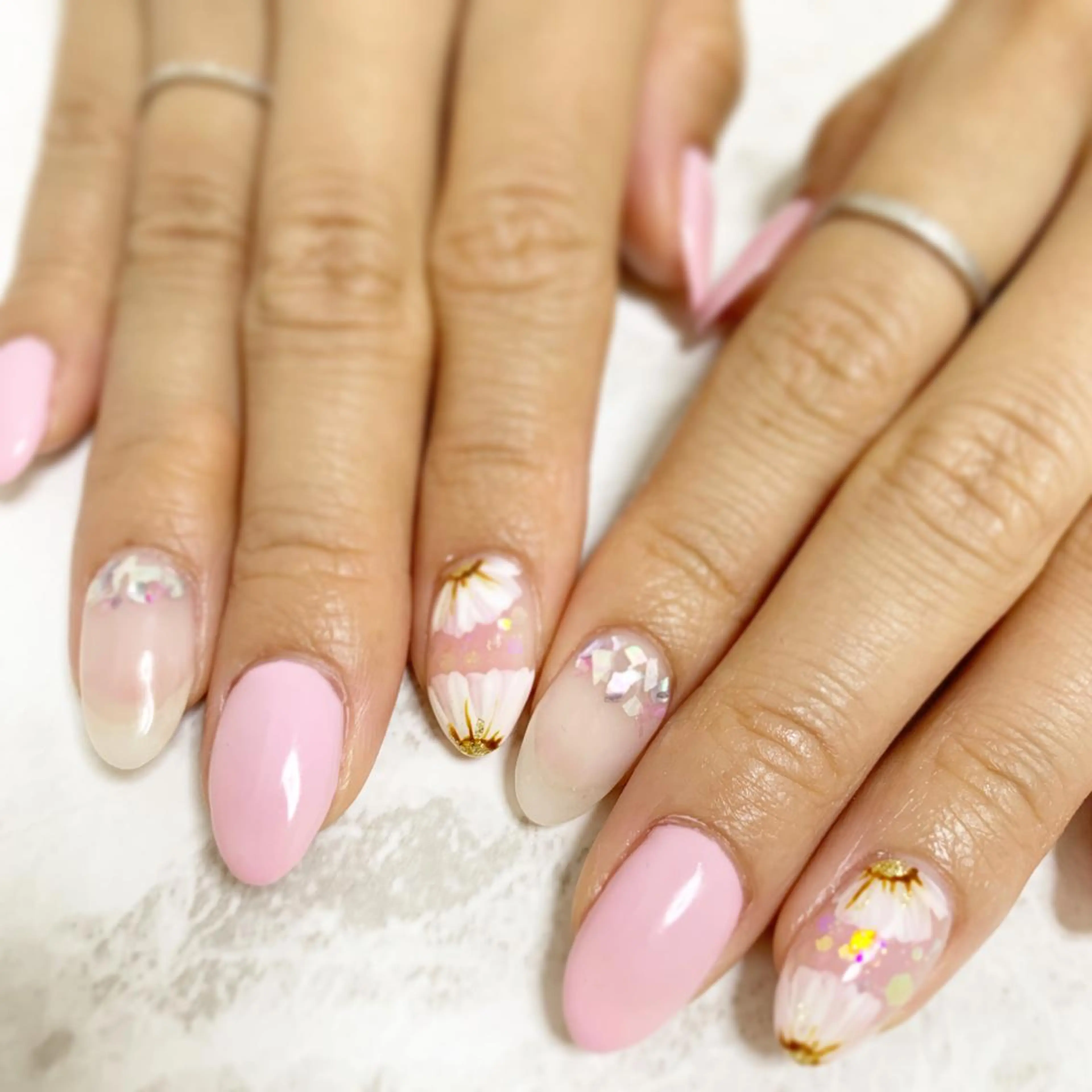 ネイル ハンドネイル フットネイル 竹本 愛のネイルデザイン