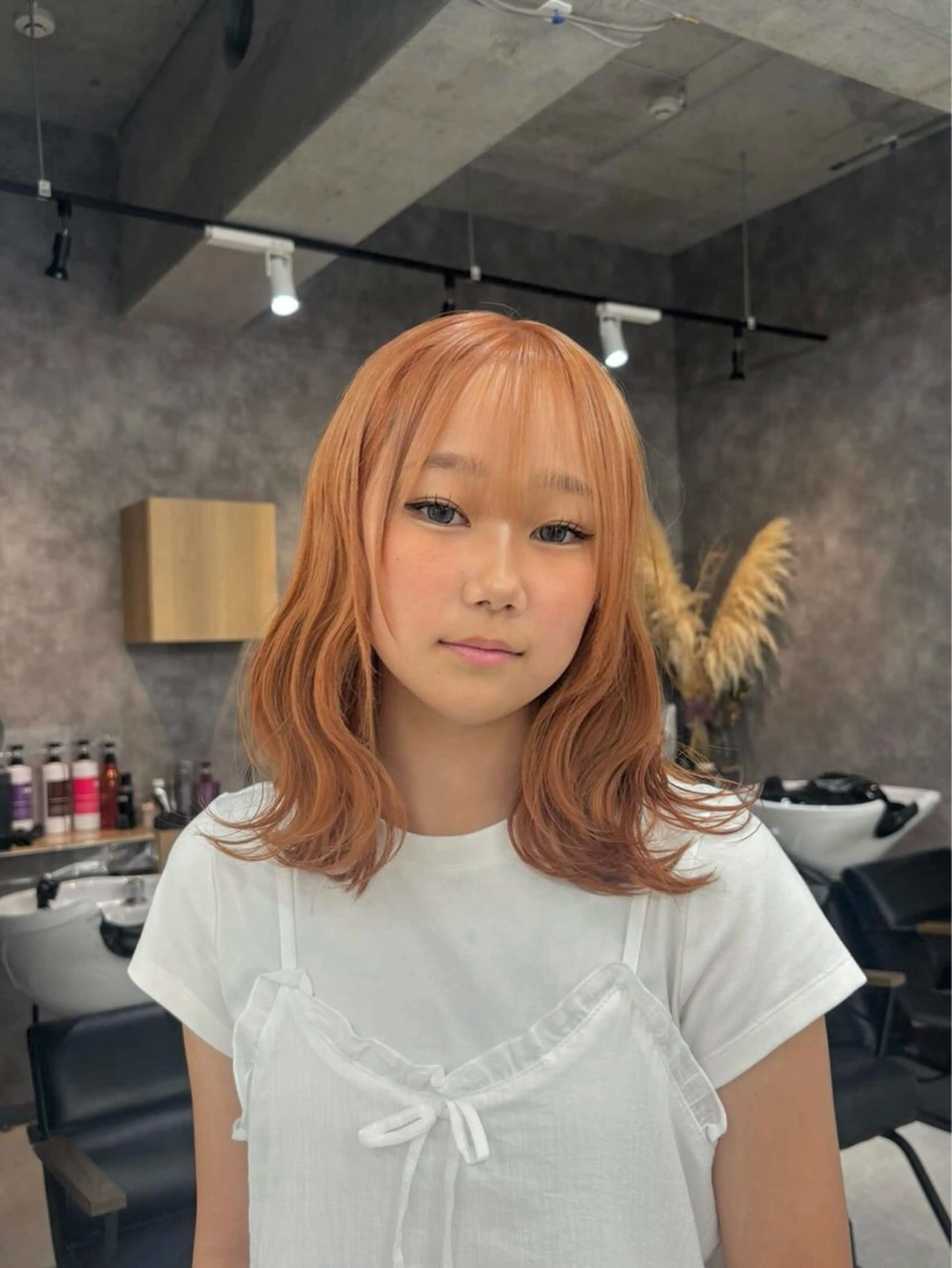 カラー カット ヘアカラー 漆畑 莉奈のヘアスタイル