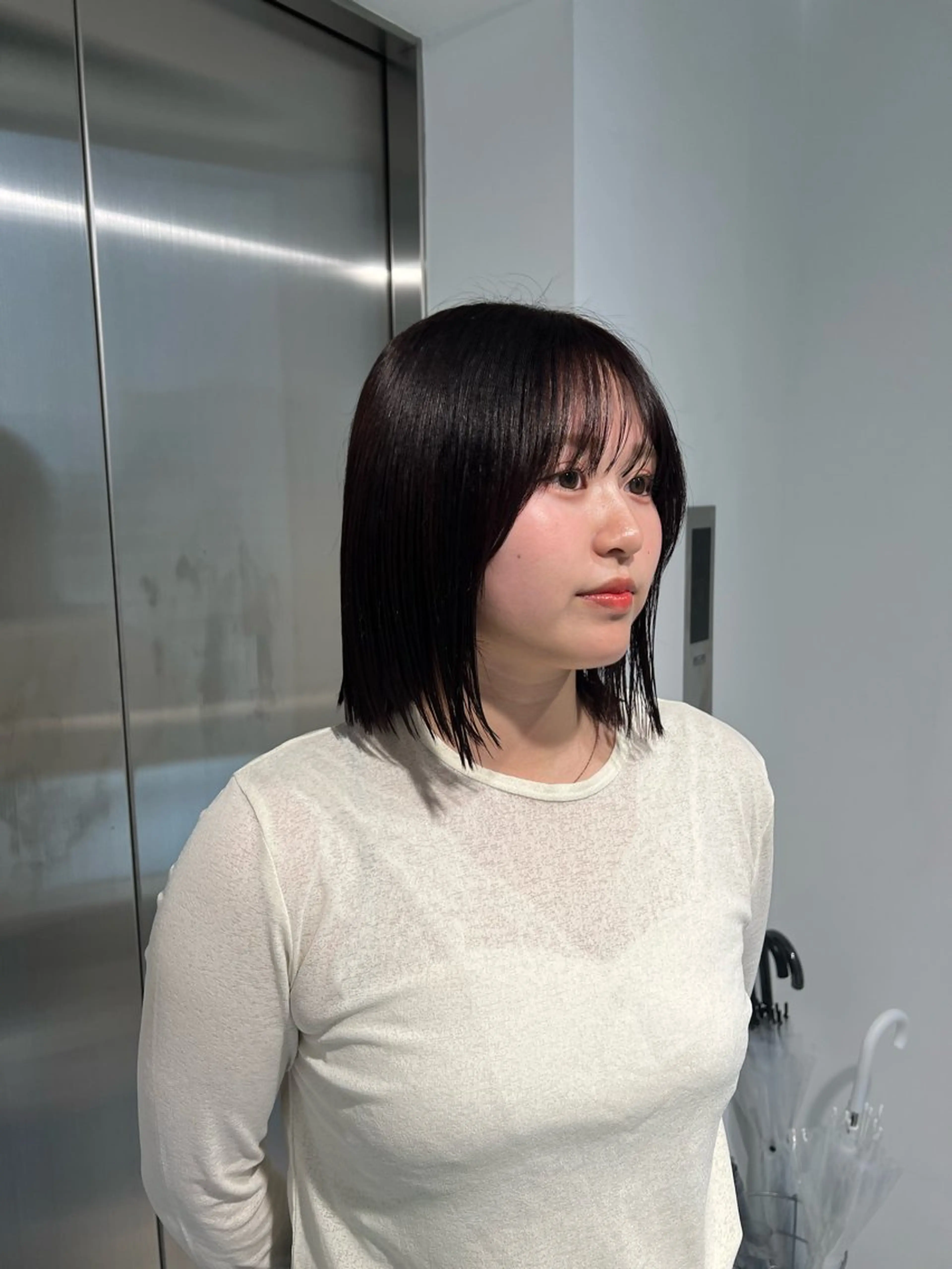 ミディアム カラー カット ヘアカラー トリートメント 赤みゼロ/透明感 カラー🌿KANTAのヘアスタイル