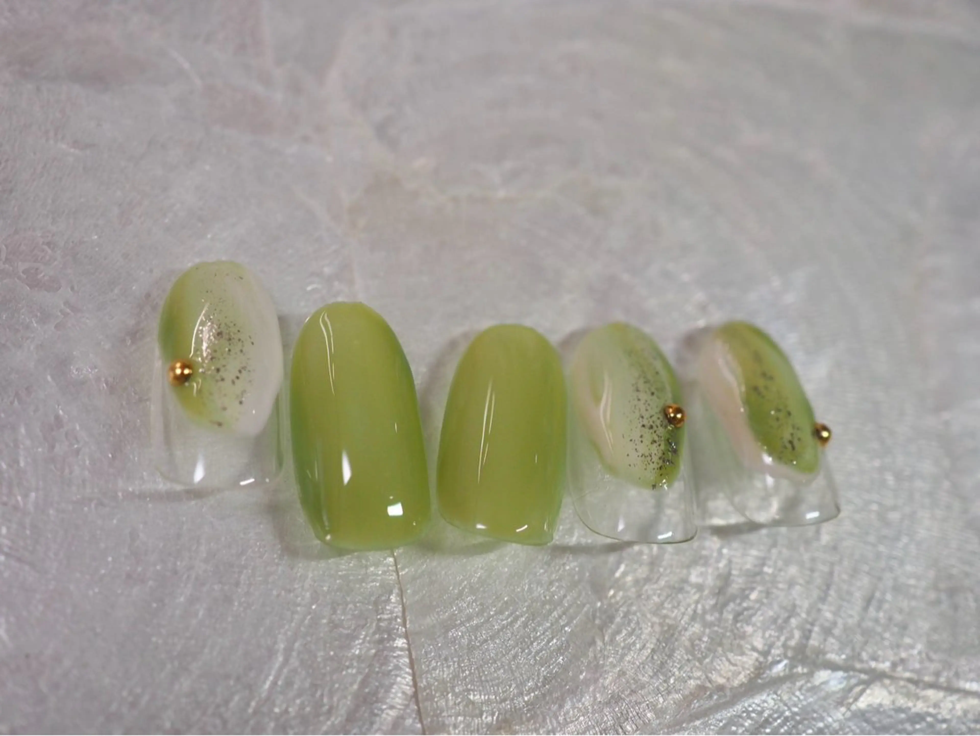 ネイル オーロラネイル 桜ネイル フラワーネイル フットネイル フレンチネイル ハンドネイル kiki nail たまプラーザのネイルデザイン