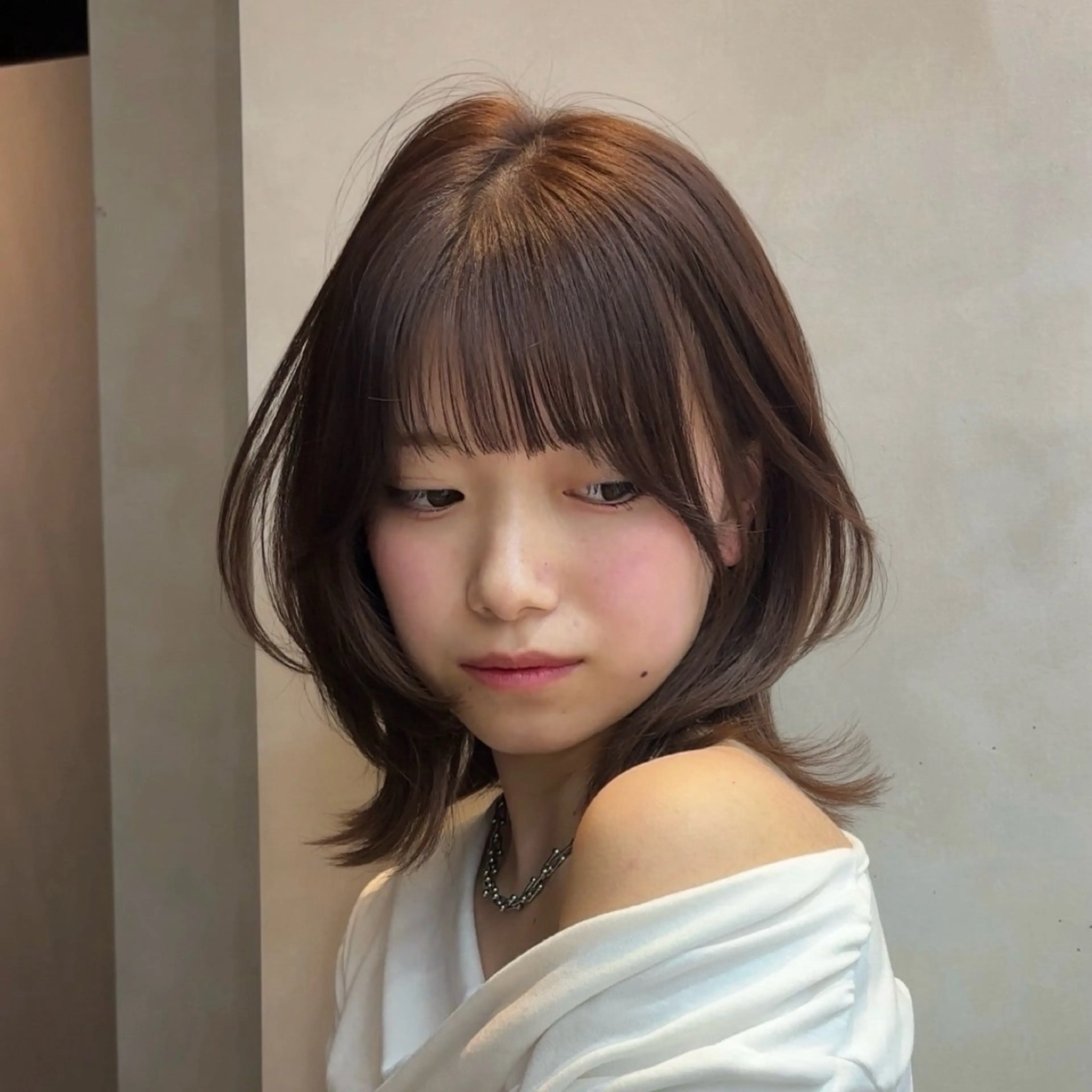 ミディアム カラー ボブレイヤー ボブ レイヤーカット 似合わせカット カット ヘアカラー トリートメント ウメダナオヤ/ くびれヘア✨のヘアスタイル