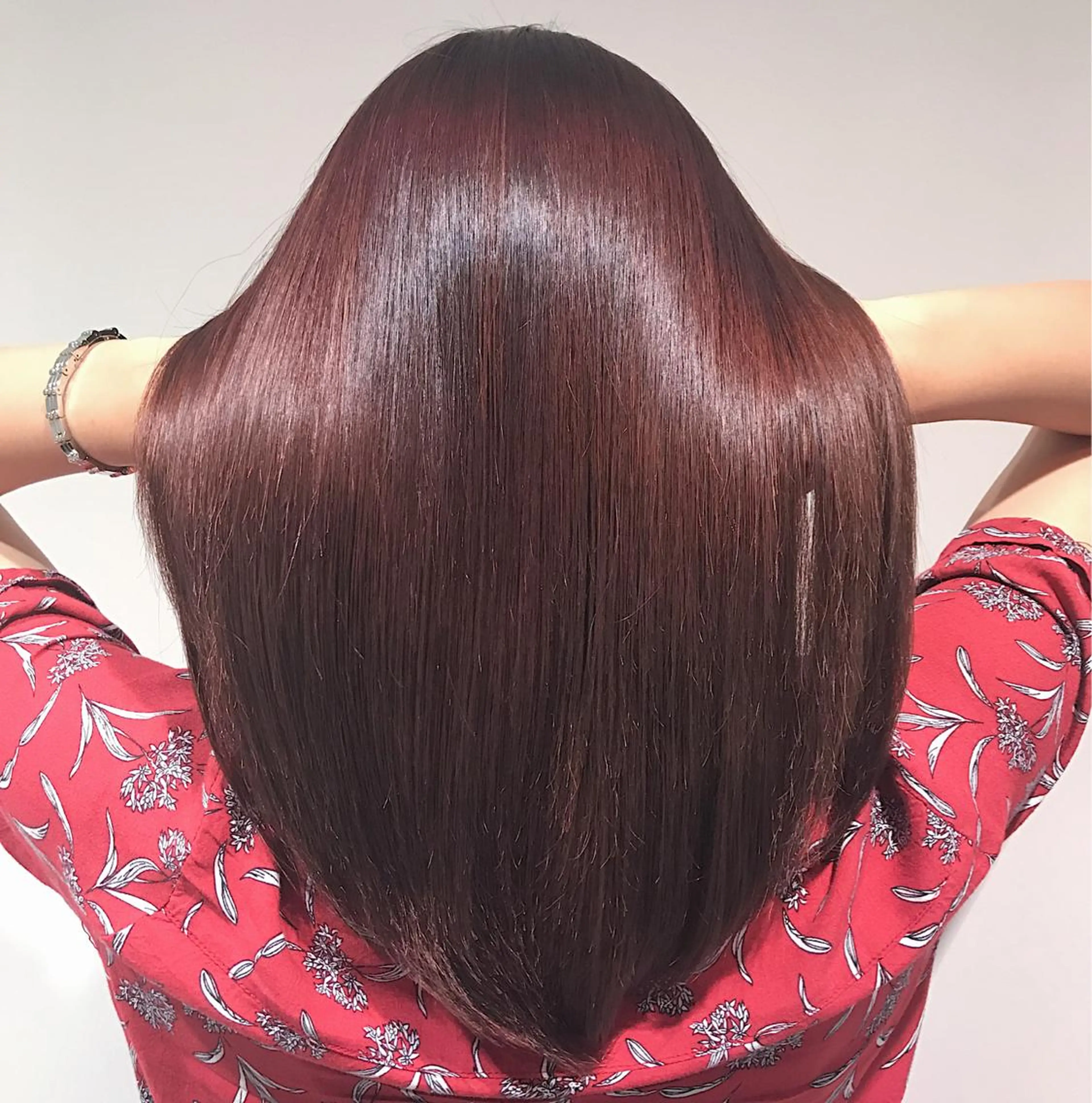 ミディアム カラー メンズ Zina渋谷エリア マネージャShionのヘアスタイル