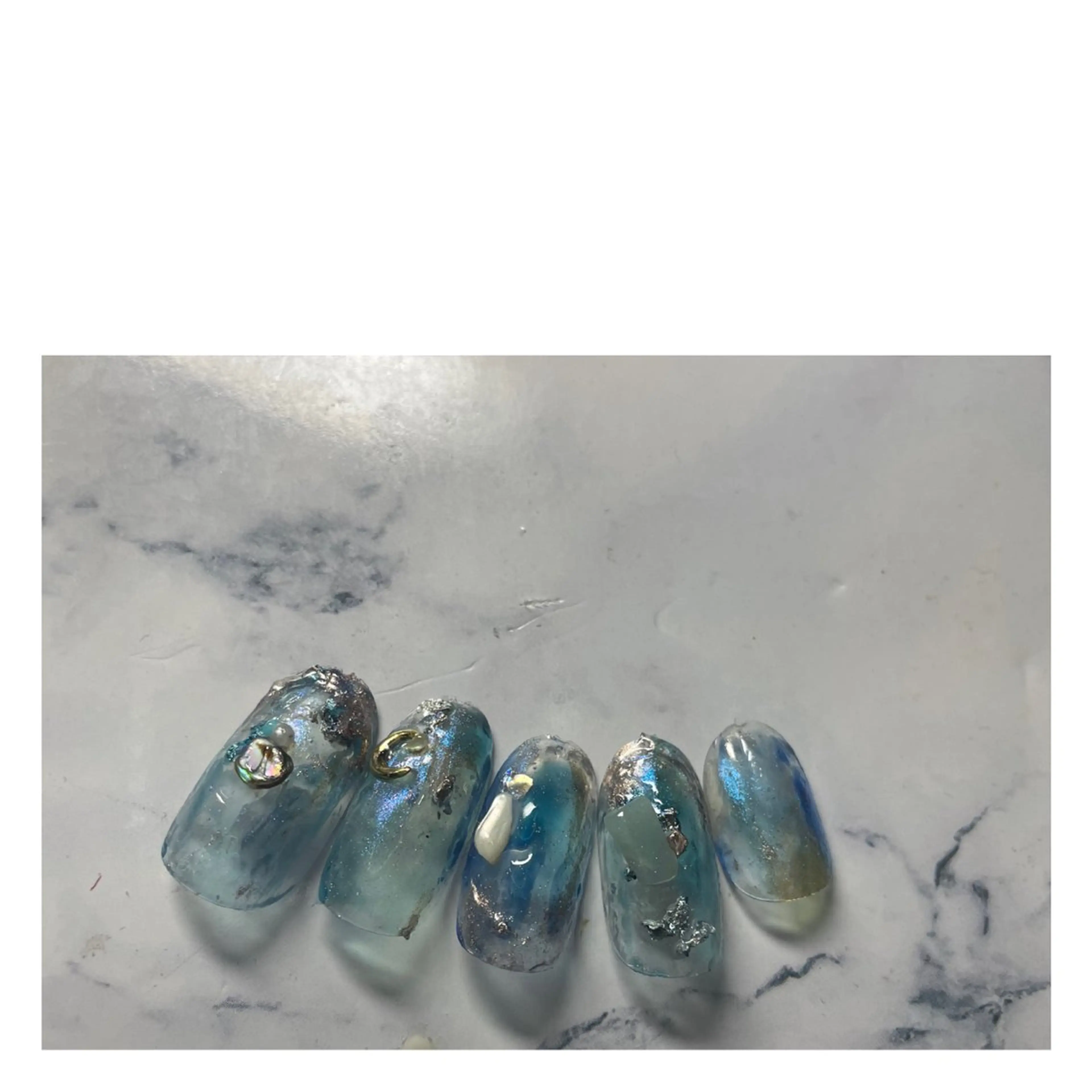 ネイル ブルー ジェルネイル ミラーネイル ニュアンスネイル 春ネイル NAIL★M 真紀のネイルデザイン