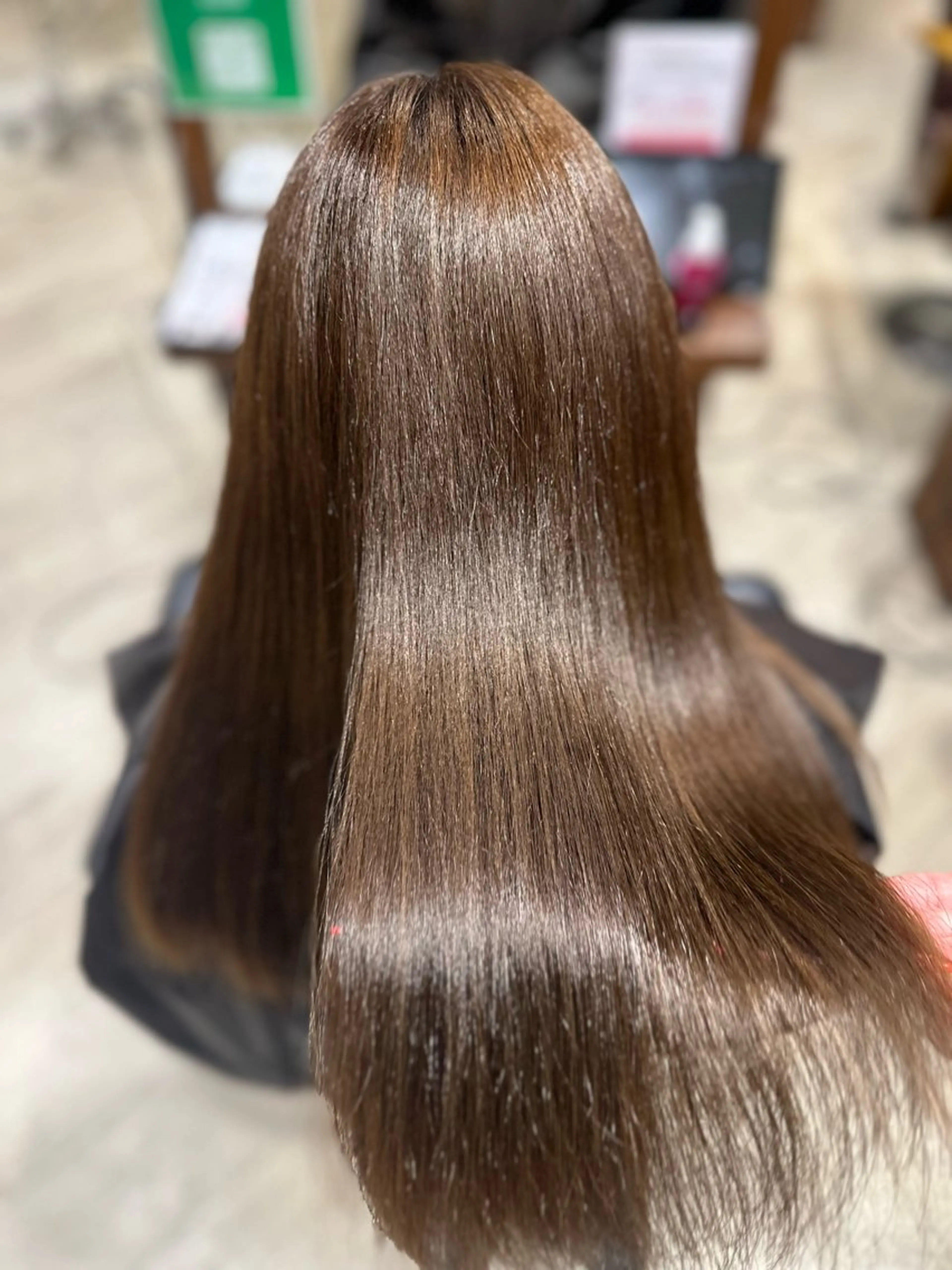 ロング 髪質改善 ヘアカラー LUPI 白神のヘアスタイル