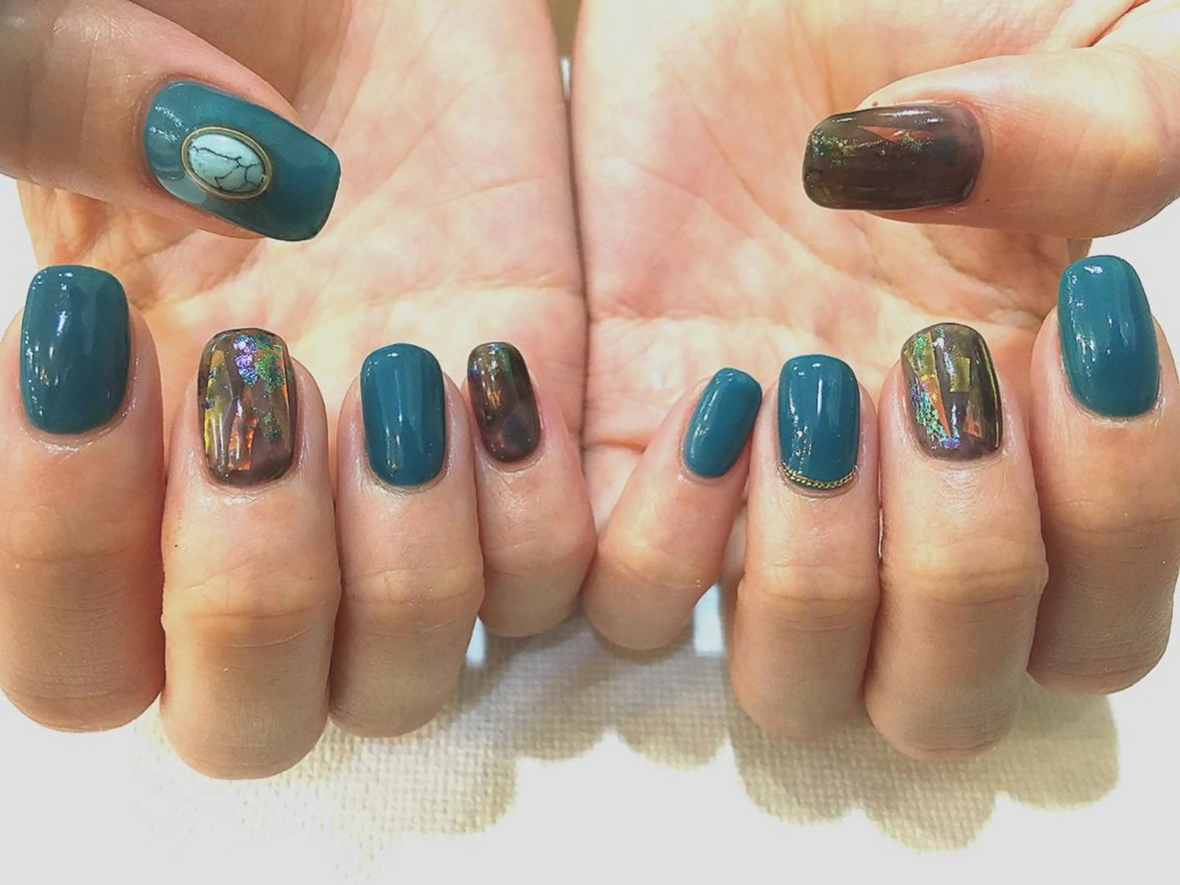 ネイル ニュアンスネイル 山田 真里のネイルデザイン