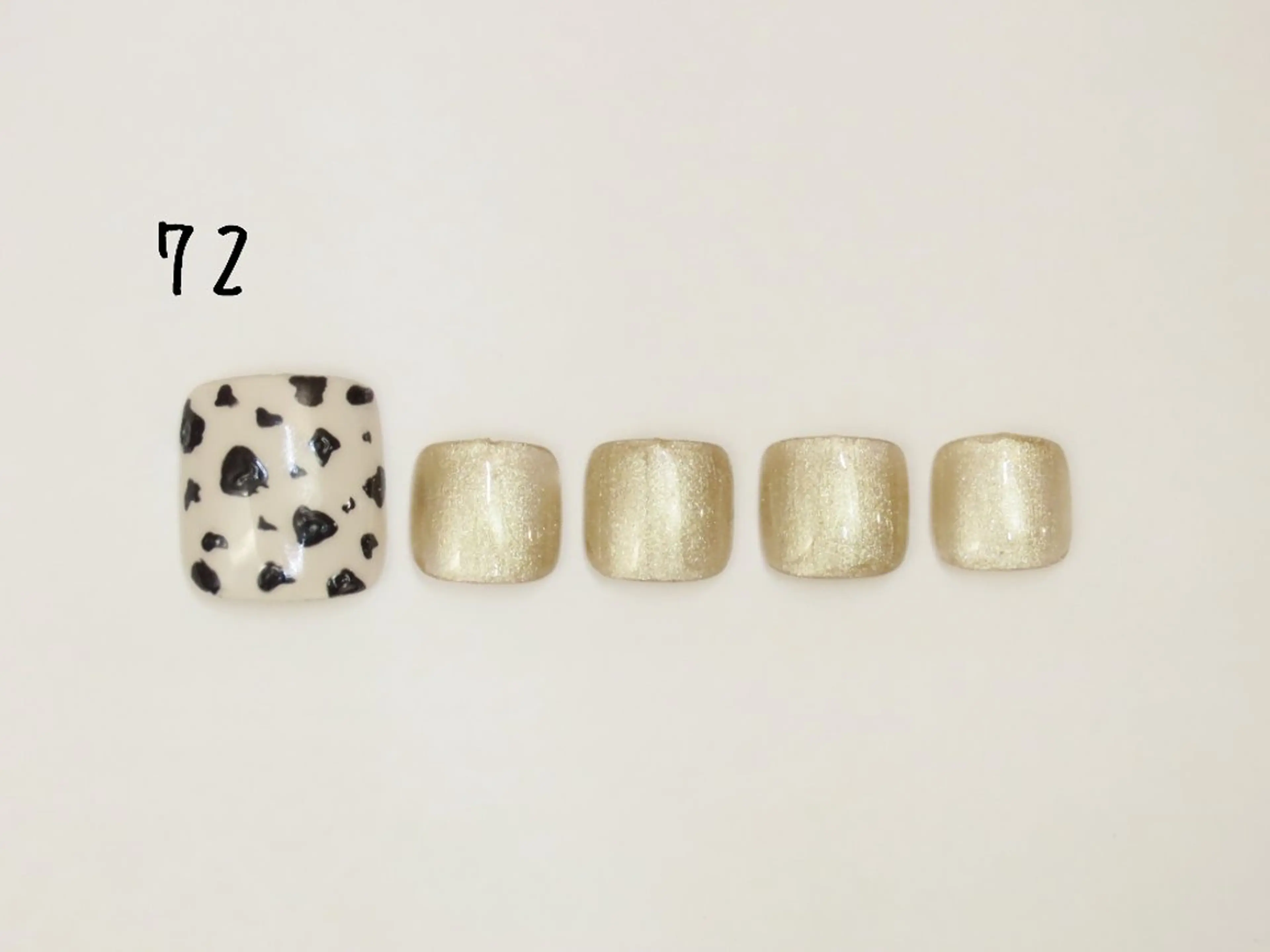 ネイル フットネイル Maum 新潟店のマツエク・マツパデザイン