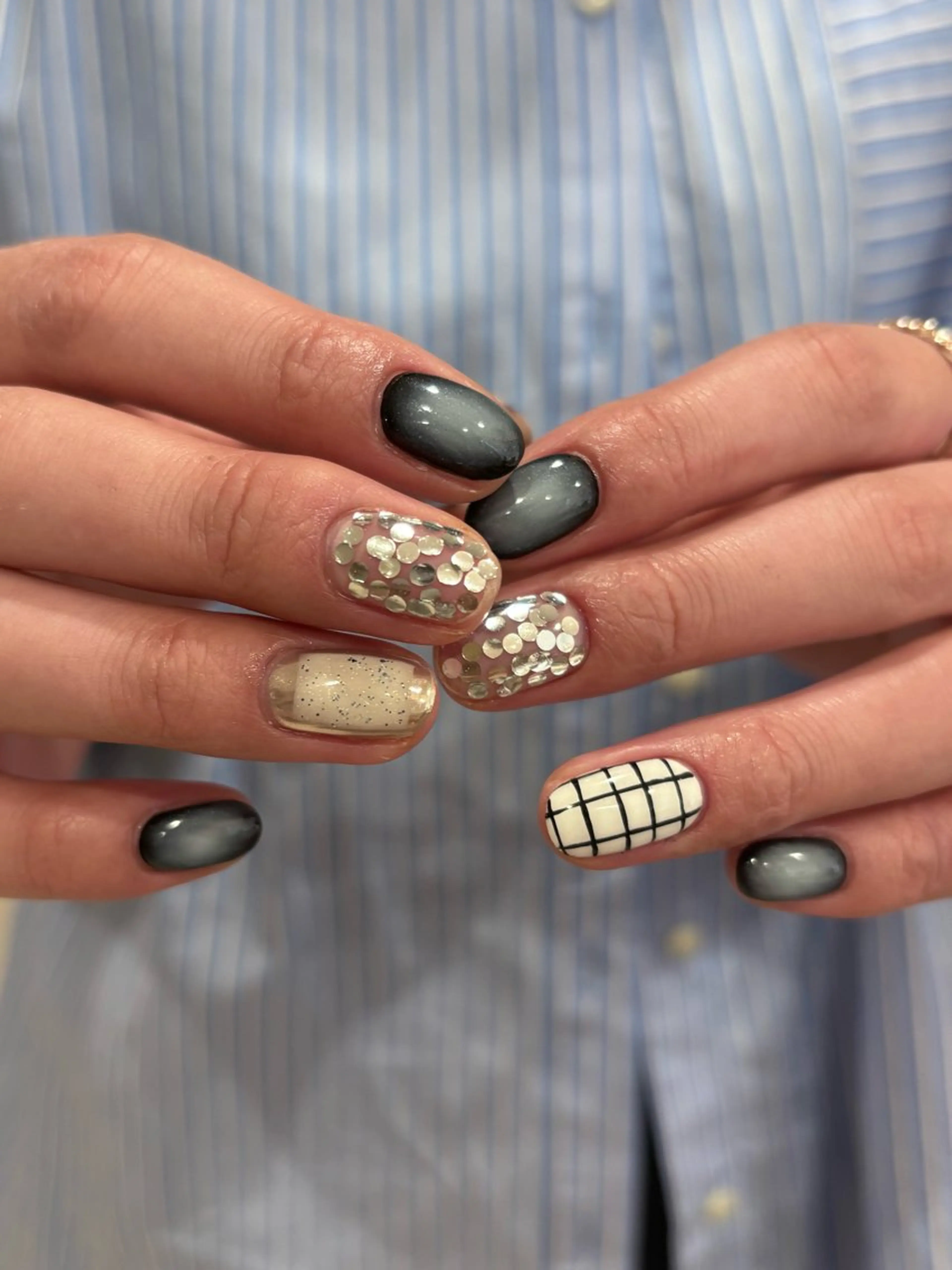 ネイル チークネイル ミラーネイル シンプルネイル mute. kiraのネイルデザイン