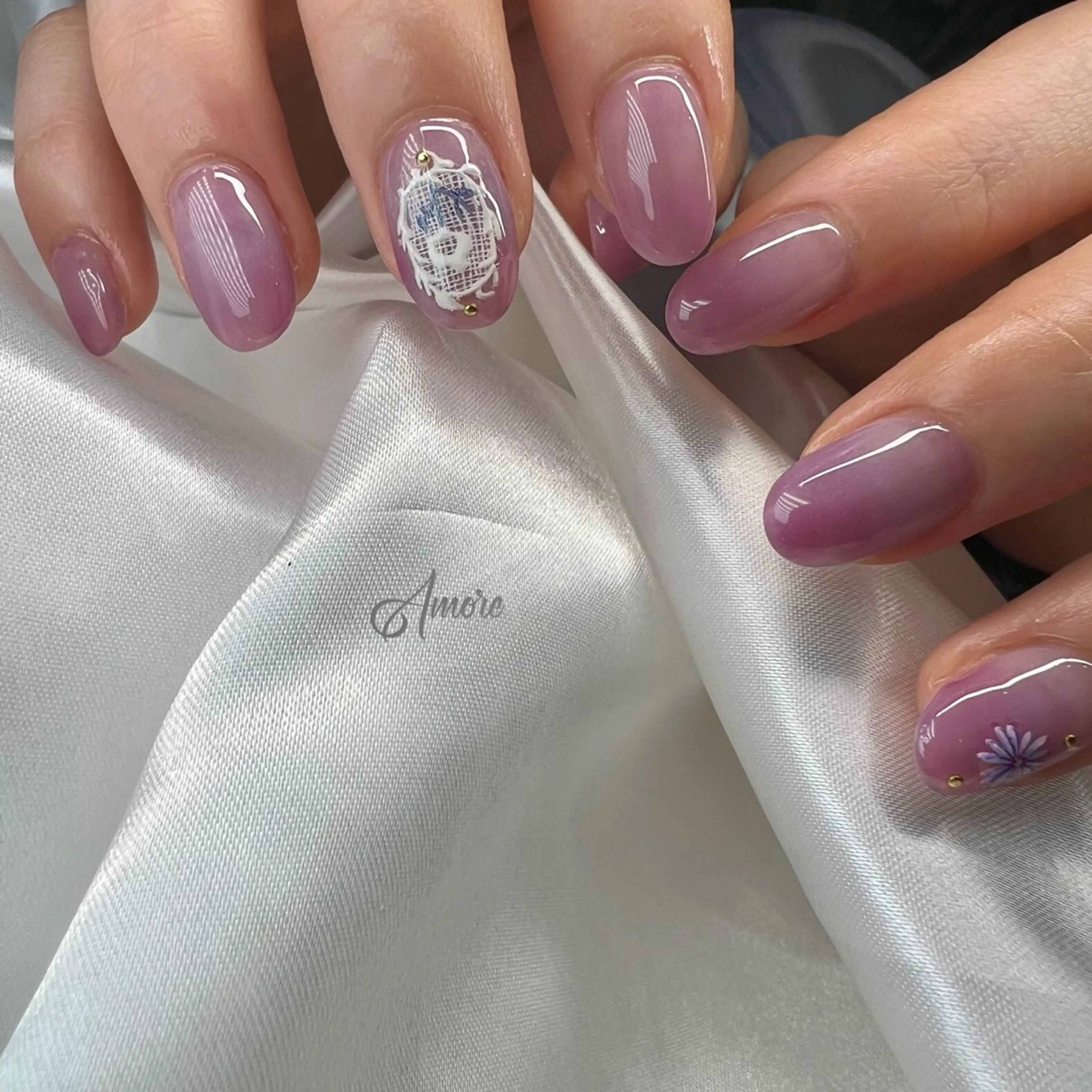 ネイル ジェルネイル キラキラネイル 韓国ネイル マグネットネイル パラジェル You kyehwaのネイルデザイン